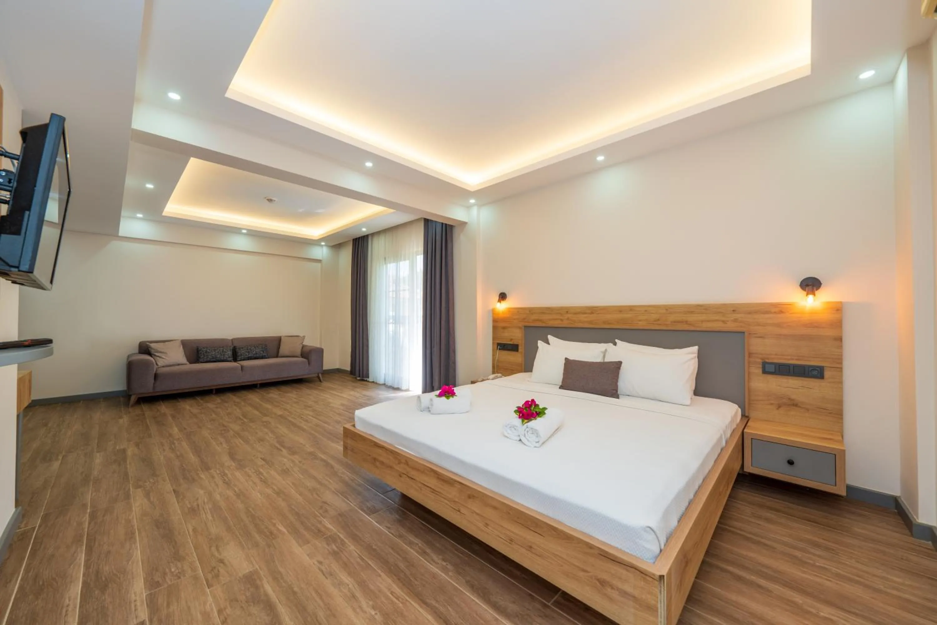 Bed in Gokcen Hotel & Apartments
