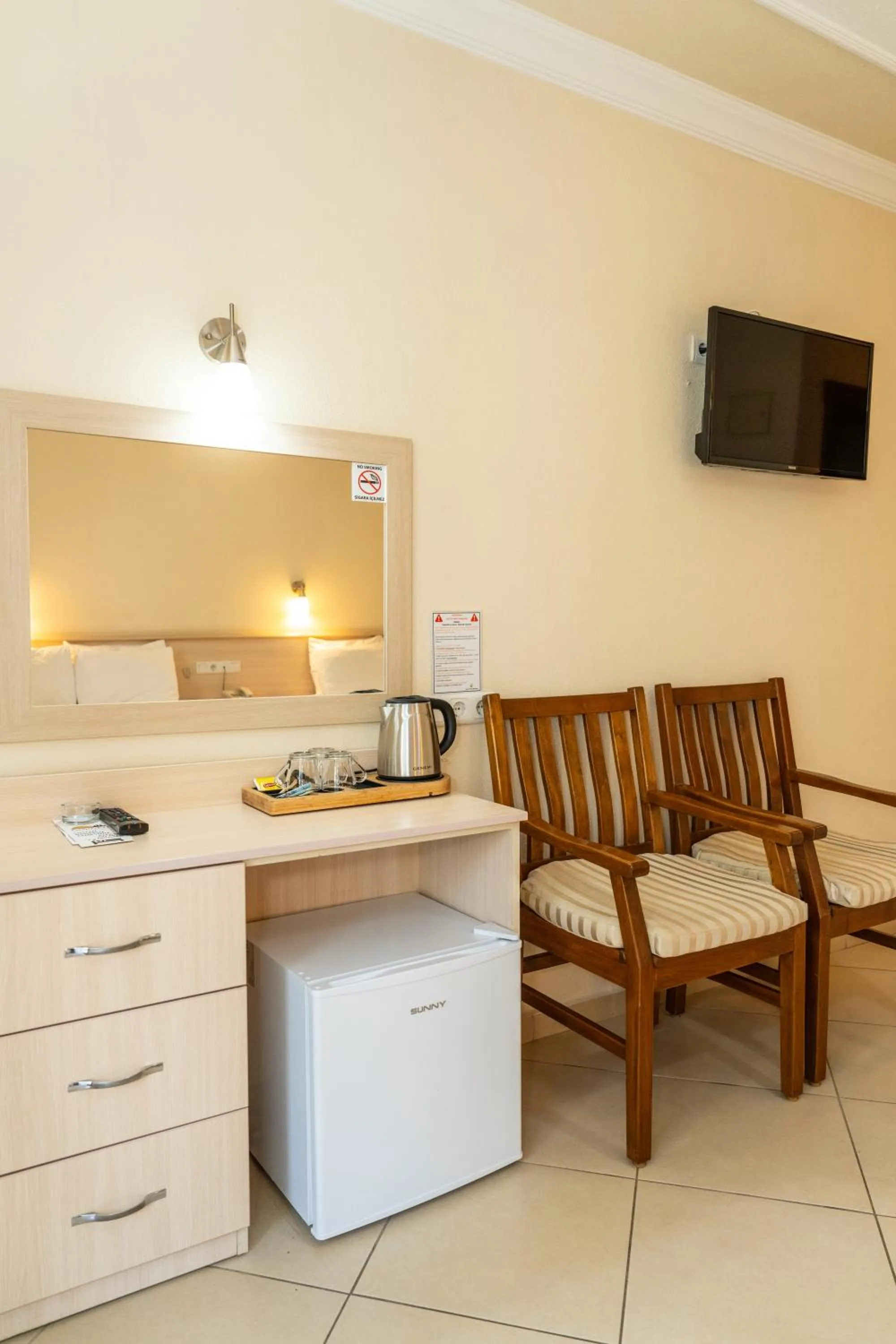 minibar in Gokcen Hotel & Apartments
