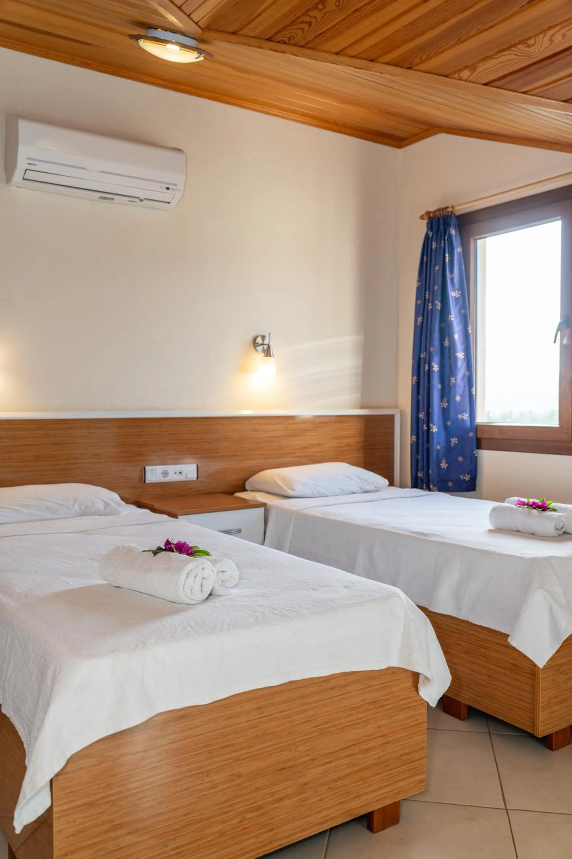 Bedroom, Bed in Gokcen Hotel & Apartments