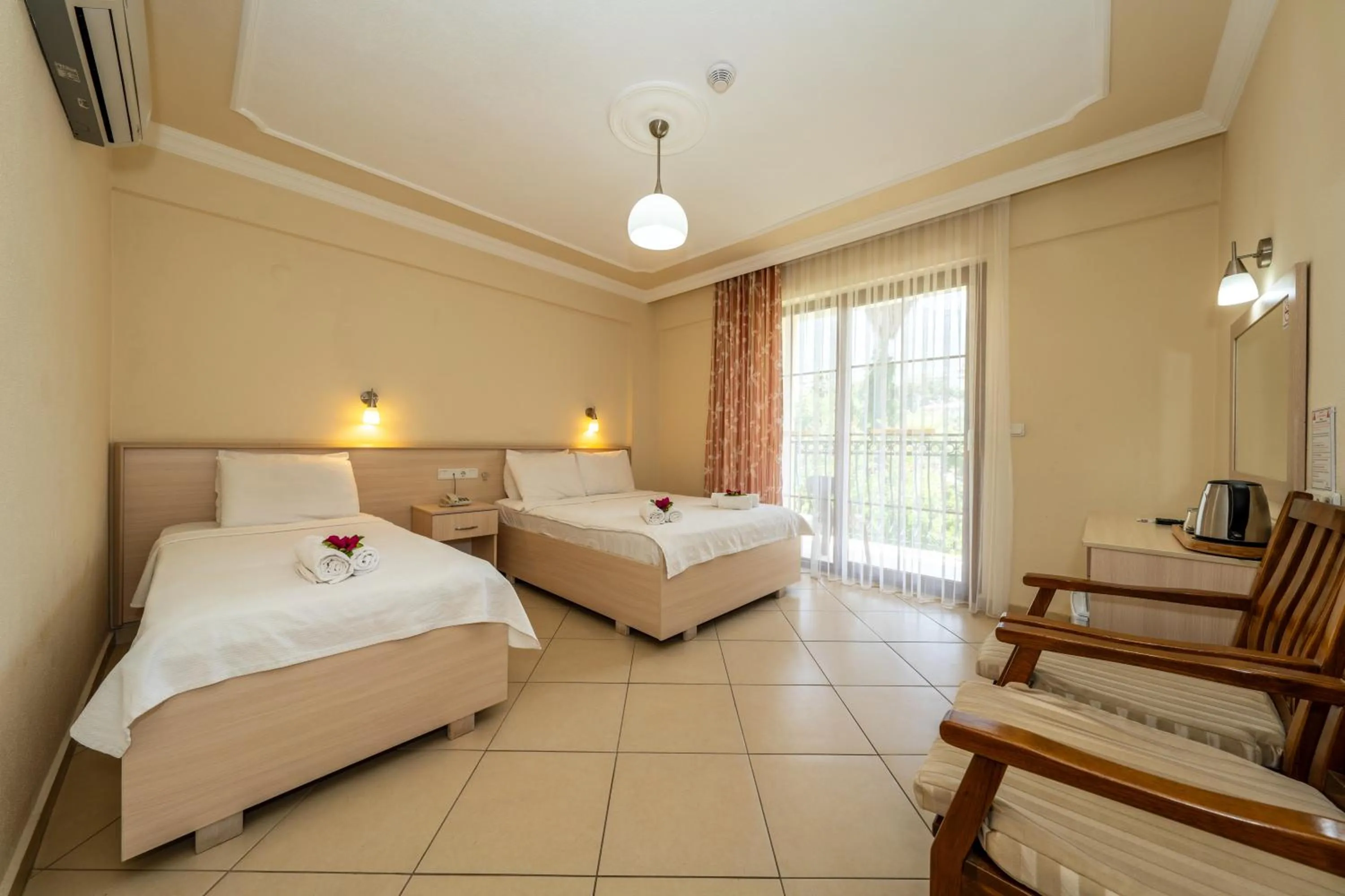 Bed in Gokcen Hotel & Apartments
