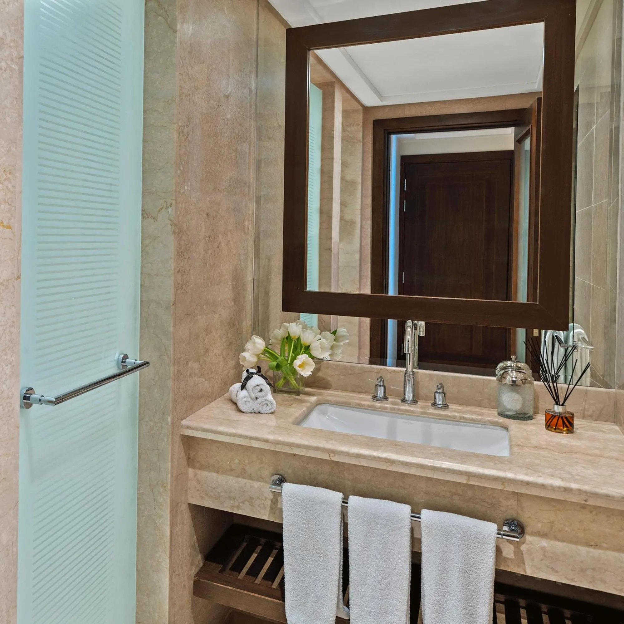 Bathroom in Makkah Clock Royal Tower, A Fairmont Hotel