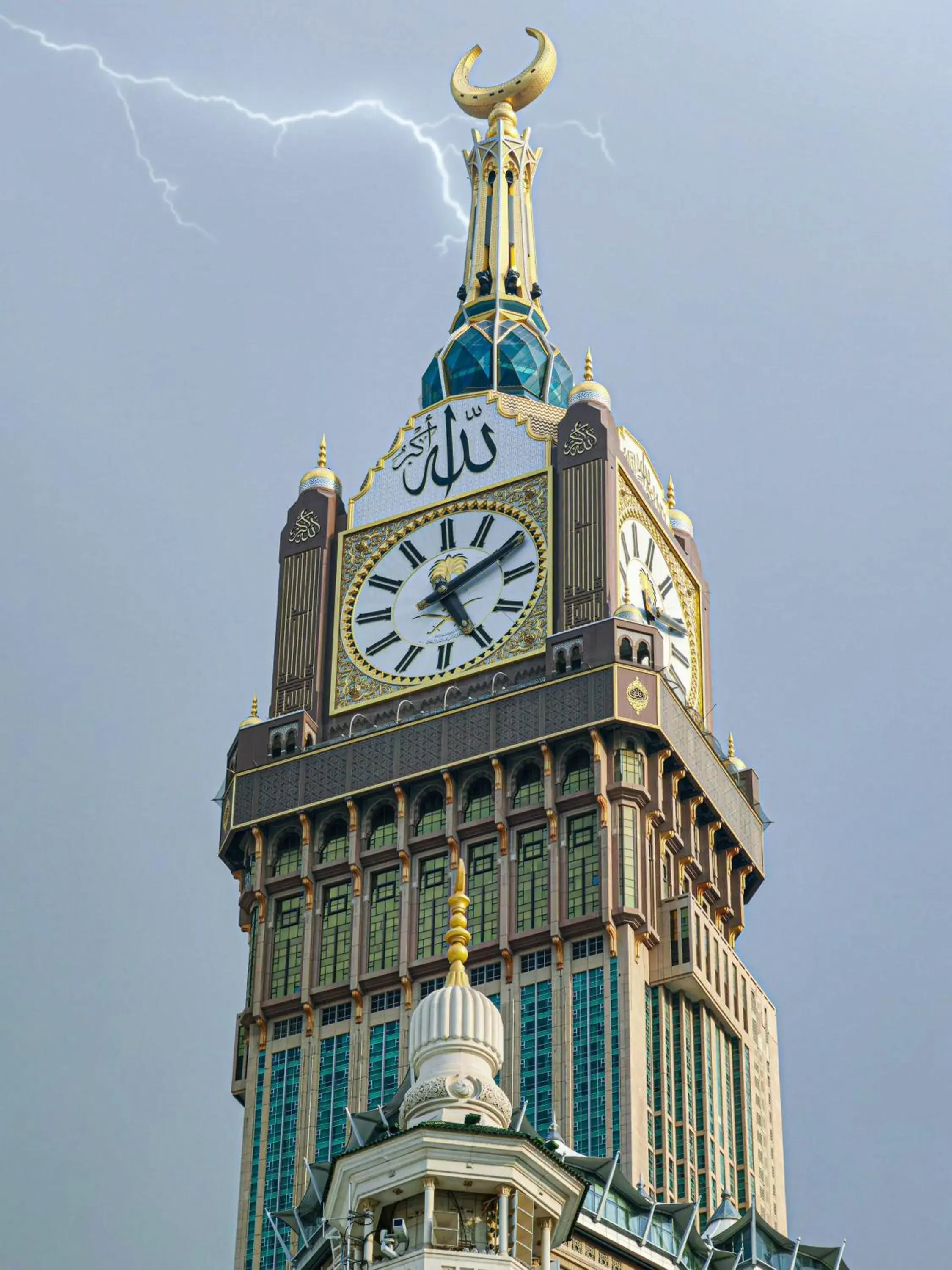 Property building in Makkah Clock Royal Tower, A Fairmont Hotel Property building in Makkah Clock Royal Tower, A Fairmont Hotel