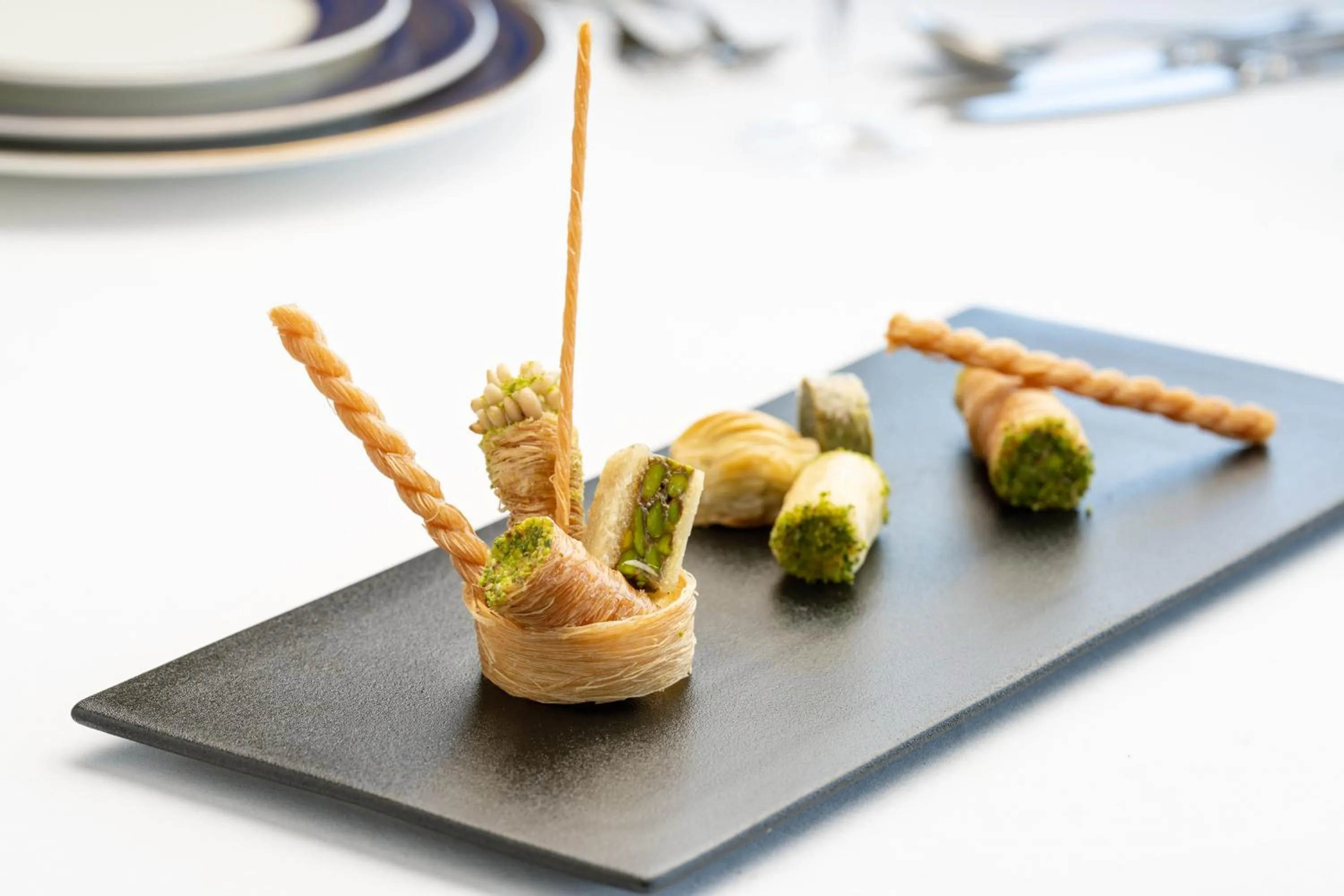 Restaurant/places to eat in Makkah Clock Royal Tower, A Fairmont Hotel