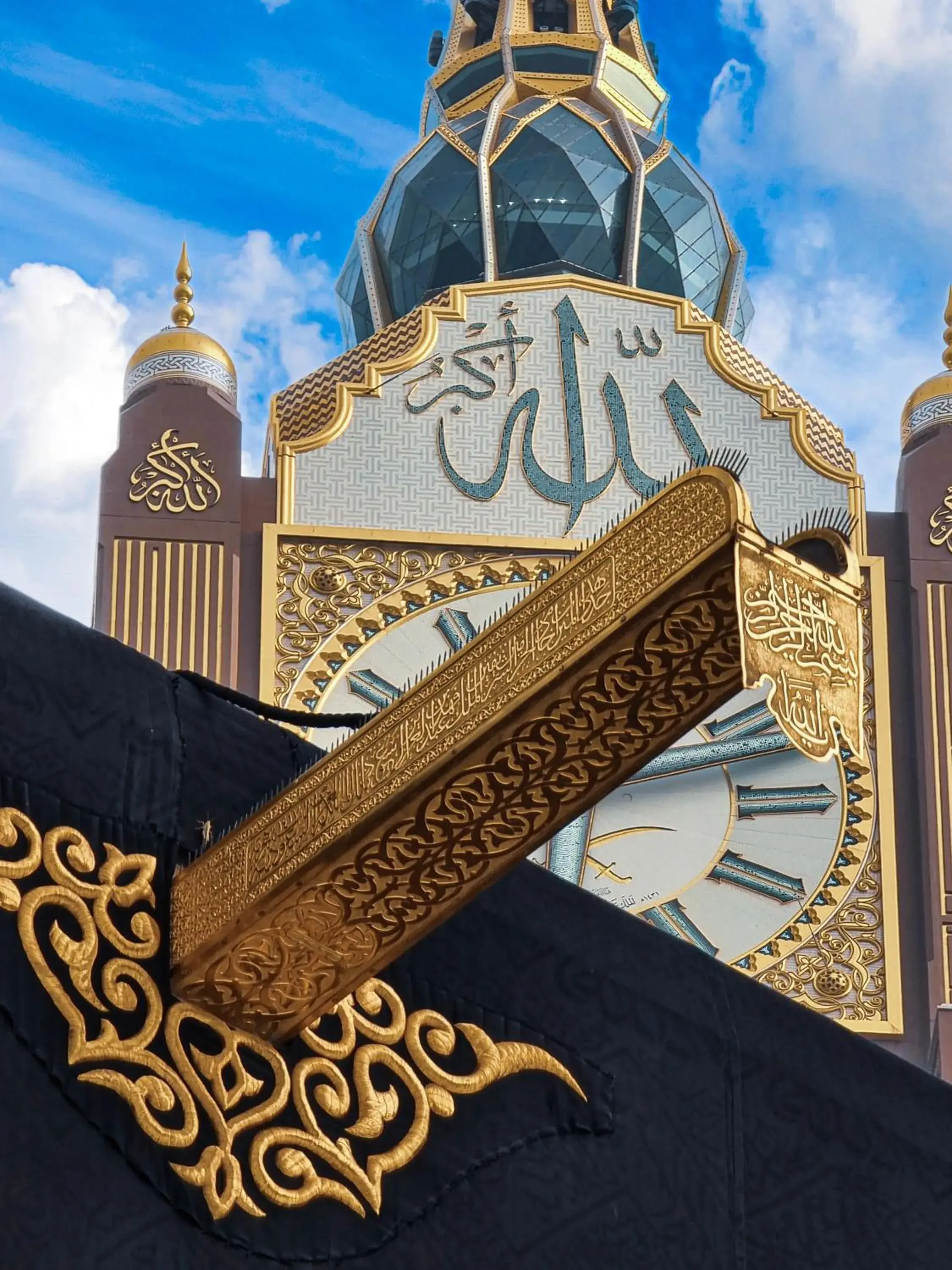 Property building in Makkah Clock Royal Tower, A Fairmont Hotel Property building in Makkah Clock Royal Tower, A Fairmont Hotel