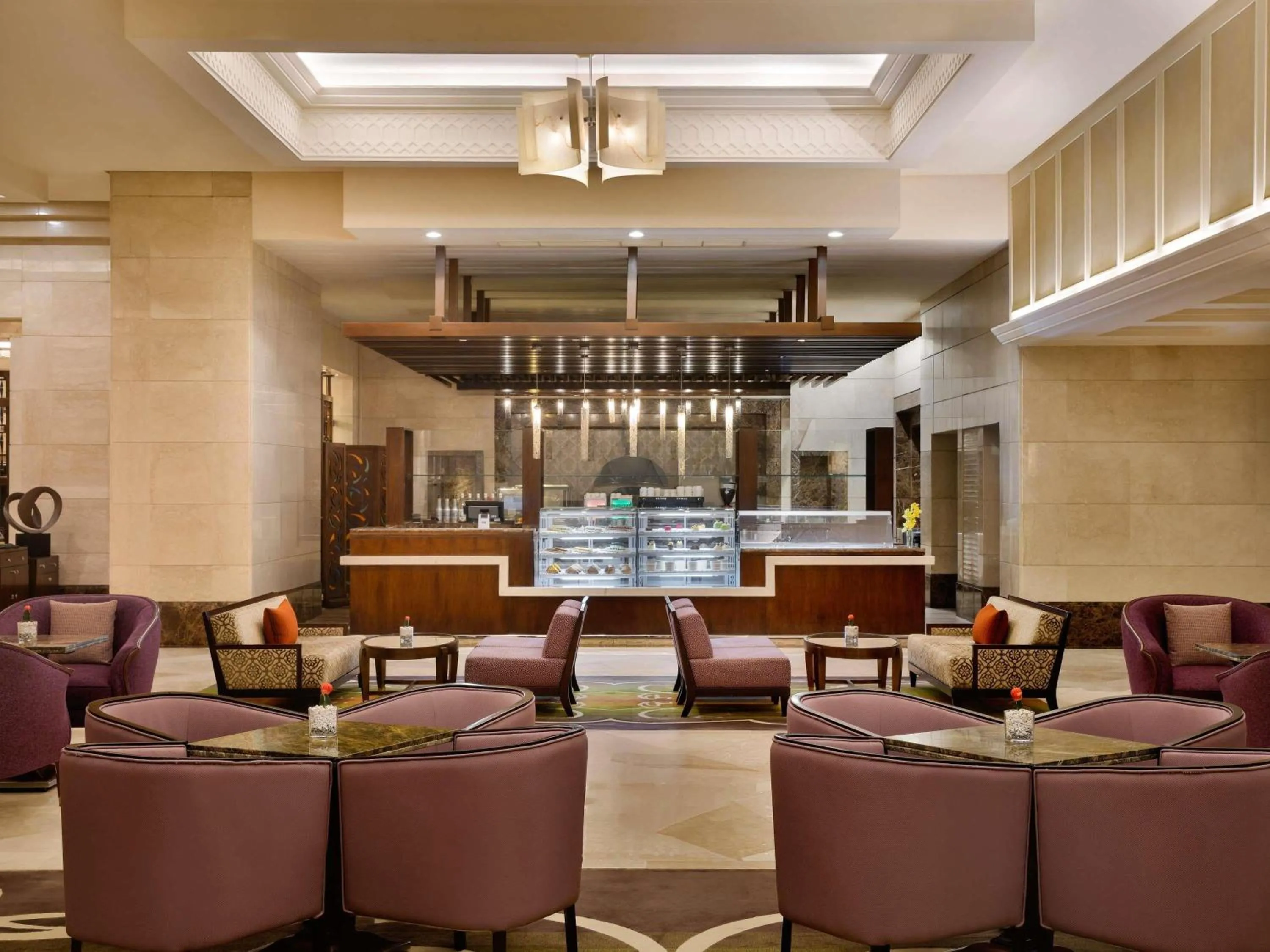 Restaurant/places to eat in Makkah Clock Royal Tower, A Fairmont Hotel