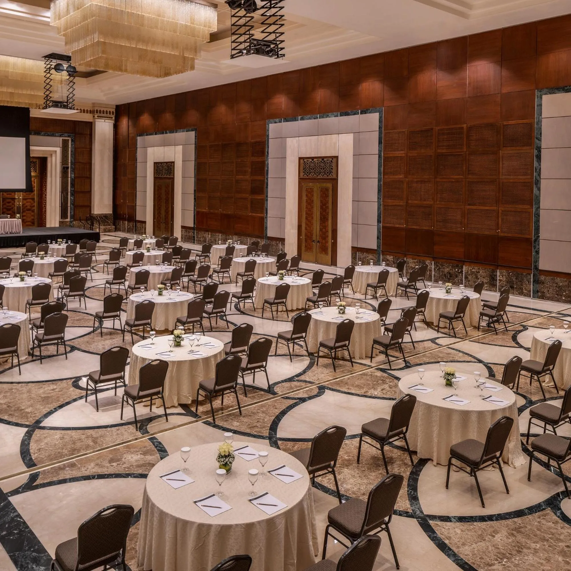 Area and facilities in Makkah Clock Royal Tower, A Fairmont Hotel