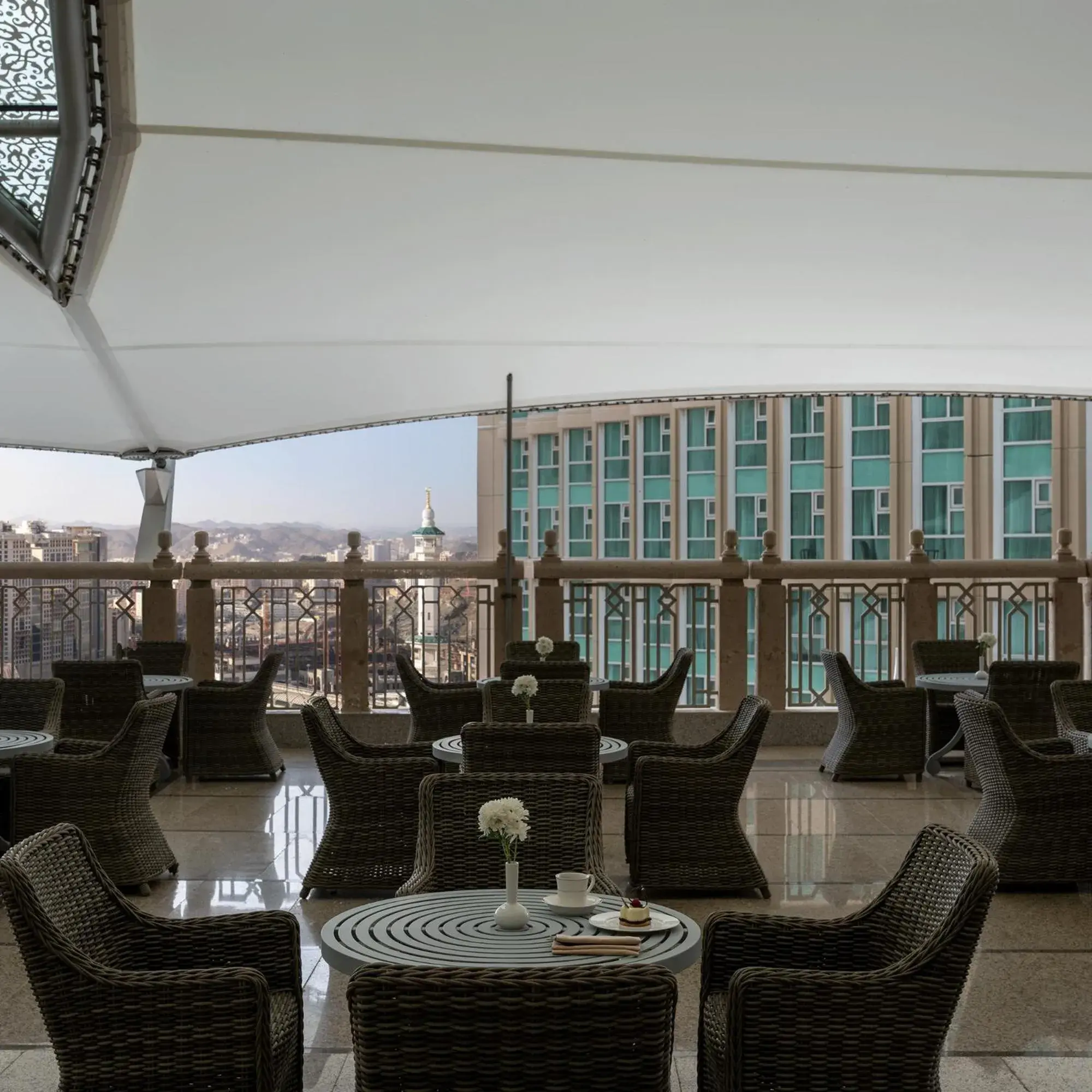 Restaurant/places to eat in Makkah Clock Royal Tower, A Fairmont Hotel Restaurant/places to eat in Makkah Clock Royal Tower, A Fairmont Hotel