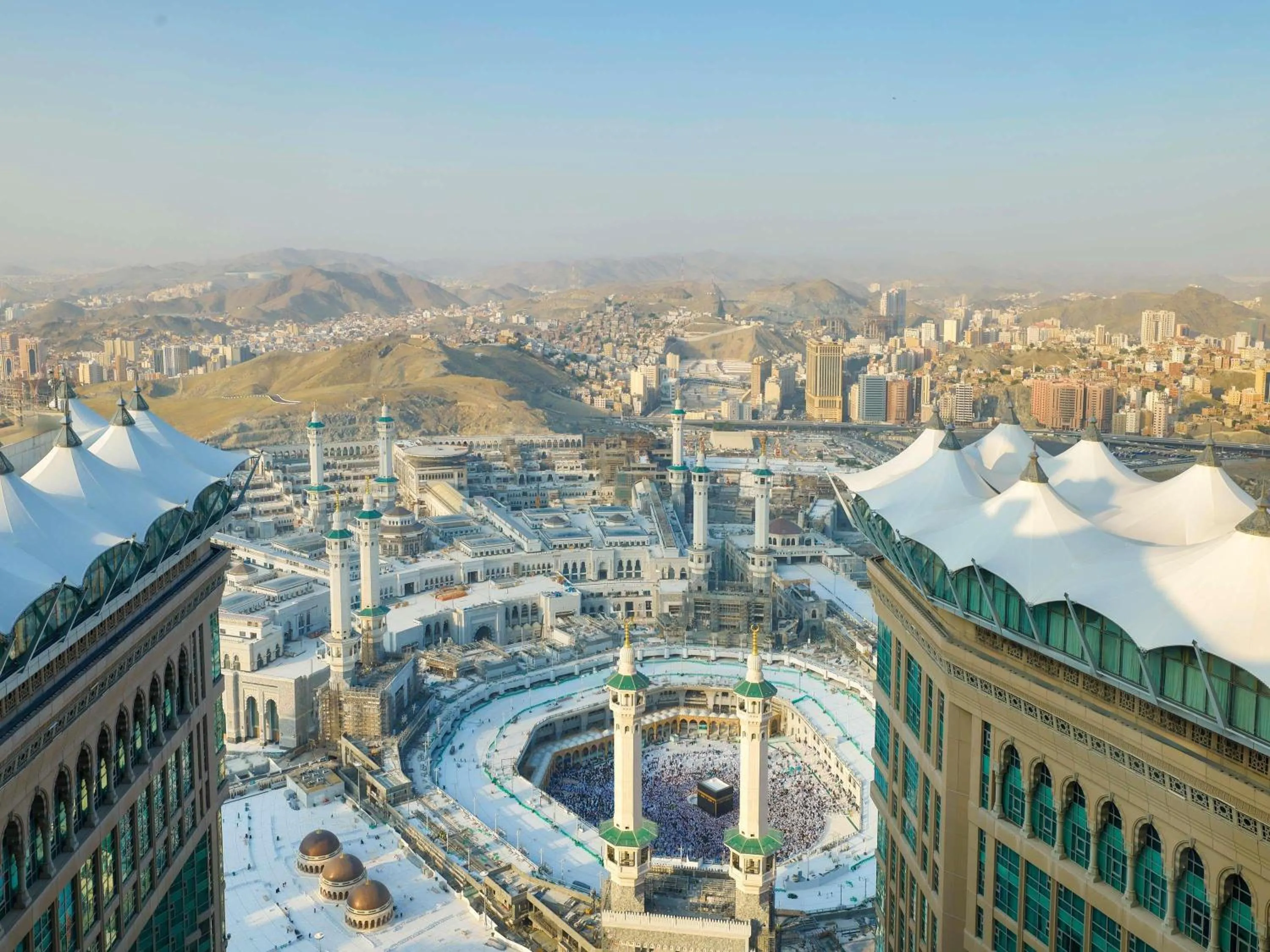 Bedroom in Makkah Clock Royal Tower, A Fairmont Hotel