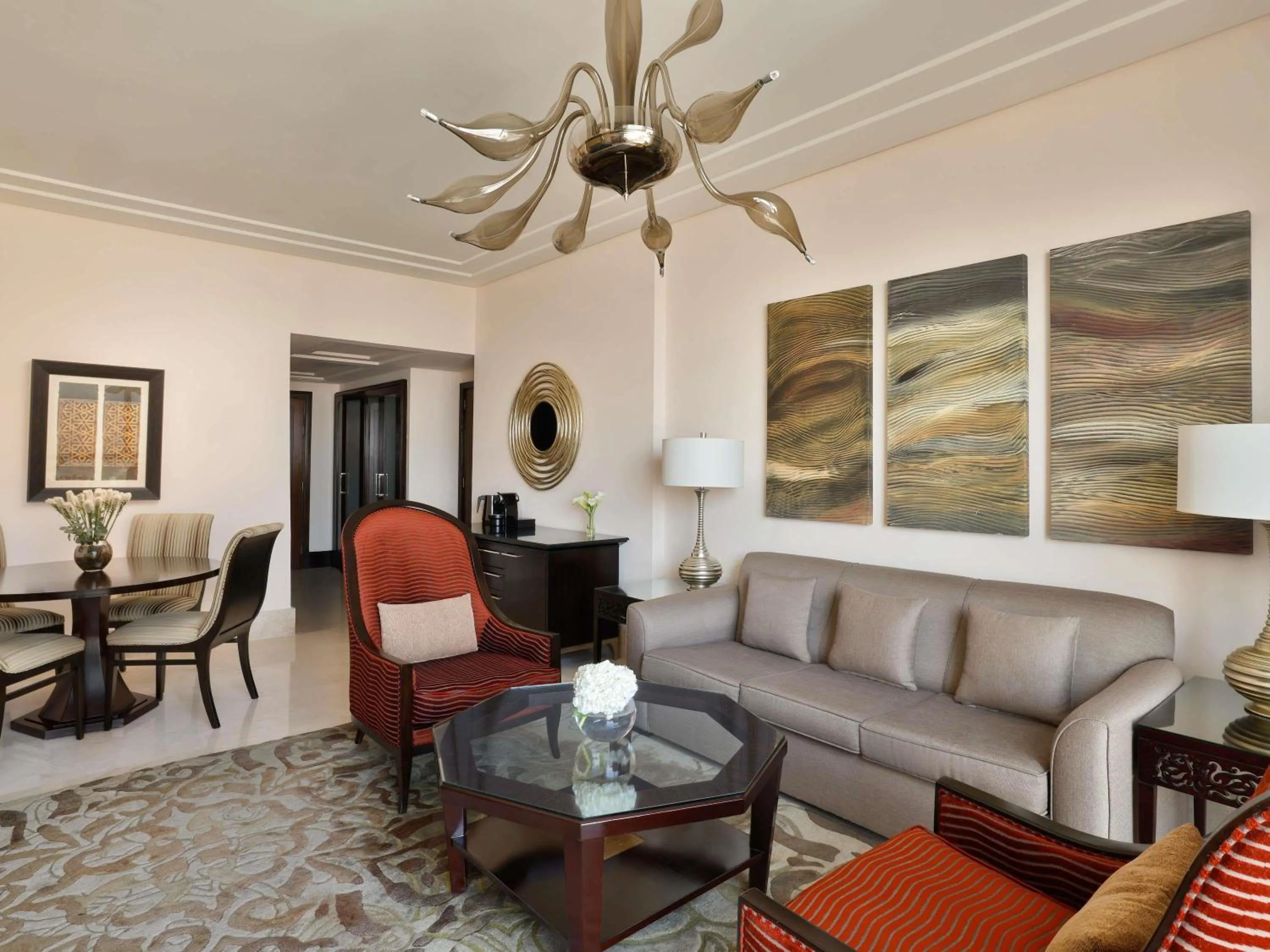 Bedroom in Makkah Clock Royal Tower, A Fairmont Hotel