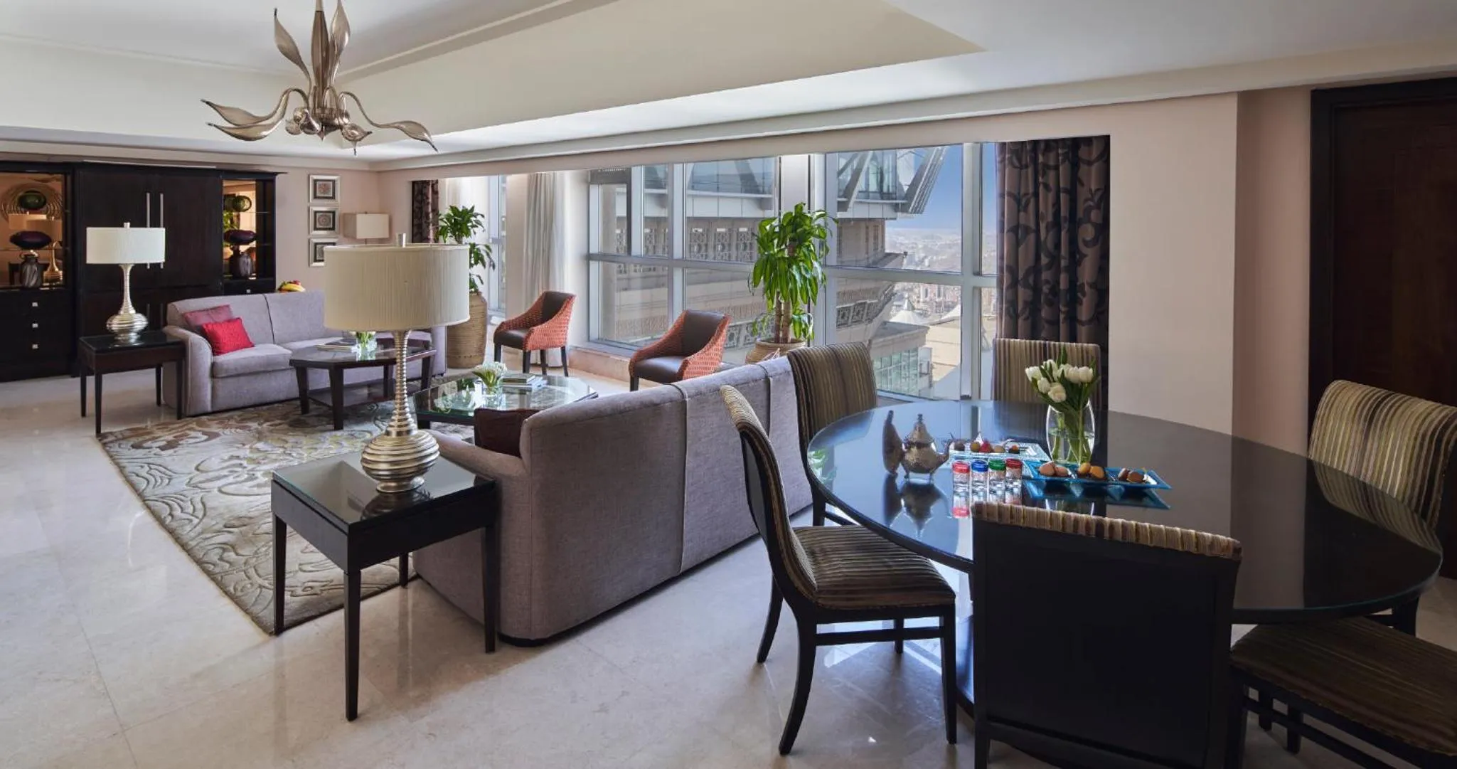 Makkah Clock Royal Tower, A Fairmont Hotel