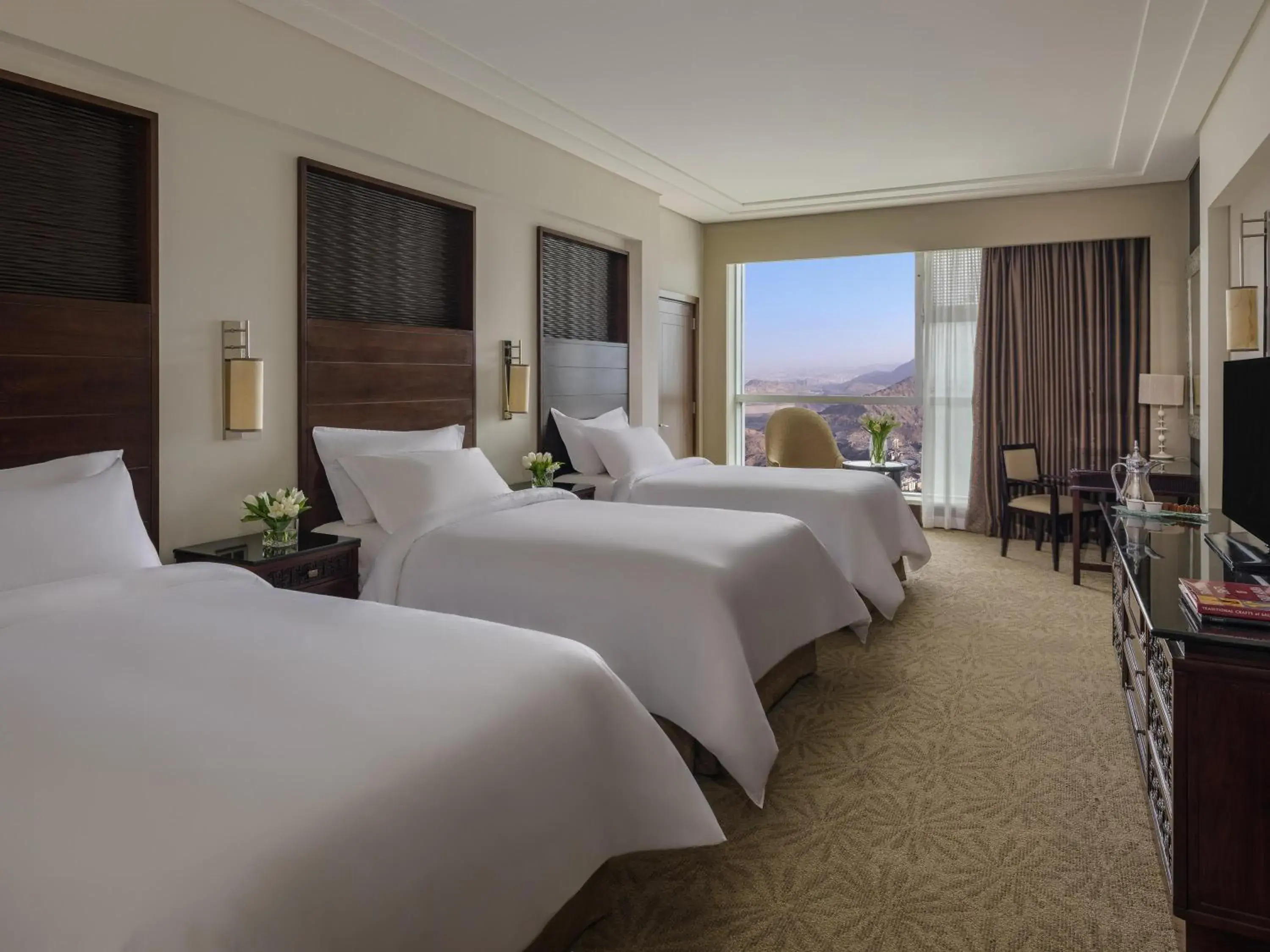Bedroom, Bed in Makkah Clock Royal Tower, A Fairmont Hotel Bedroom, Bed in Makkah Clock Royal Tower, A Fairmont Hotel