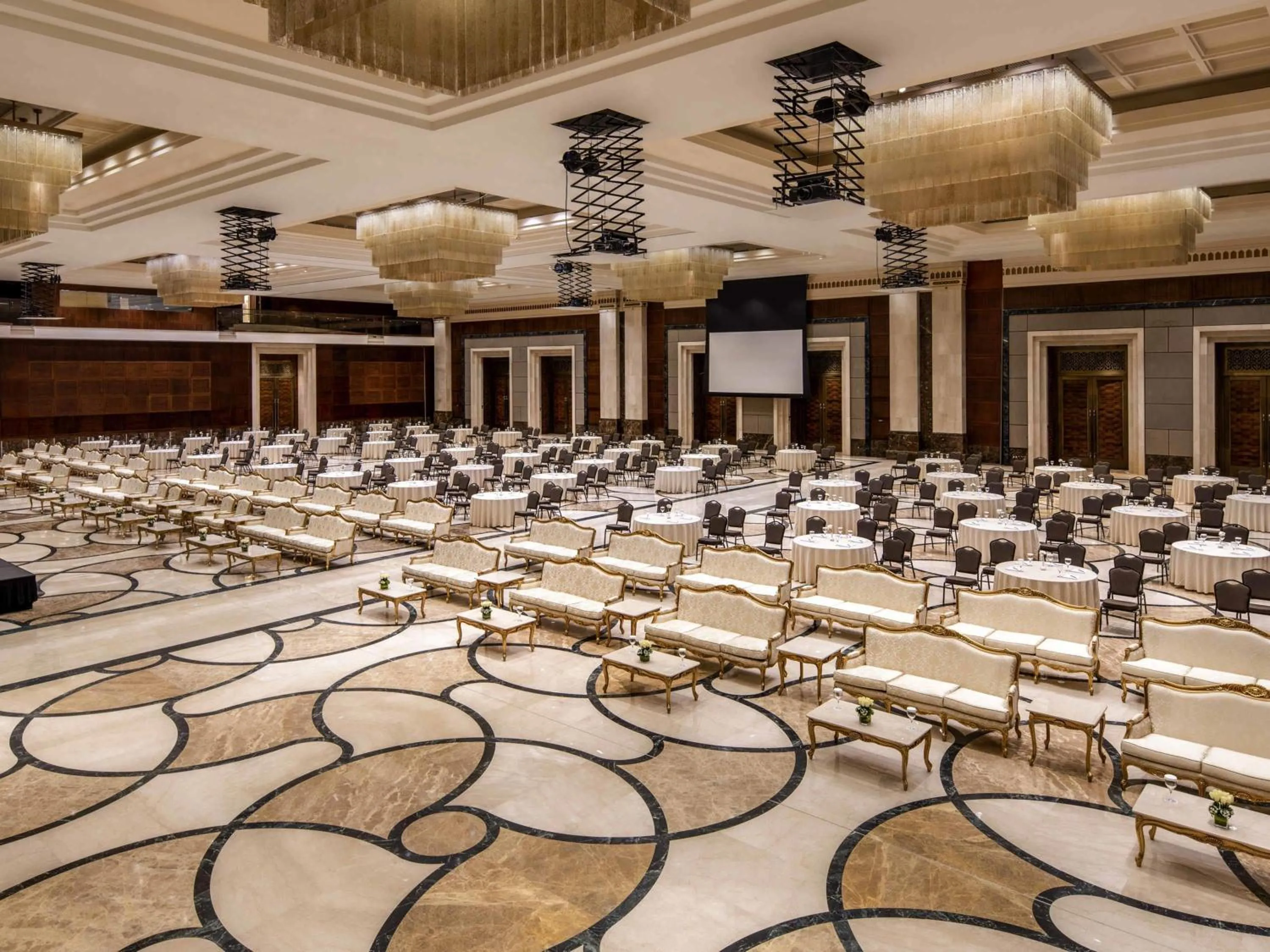 Meeting/conference room in Makkah Clock Royal Tower, A Fairmont Hotel