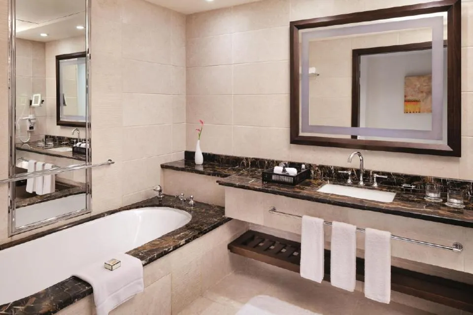 Makkah Clock Royal Tower, A Fairmont Hotel