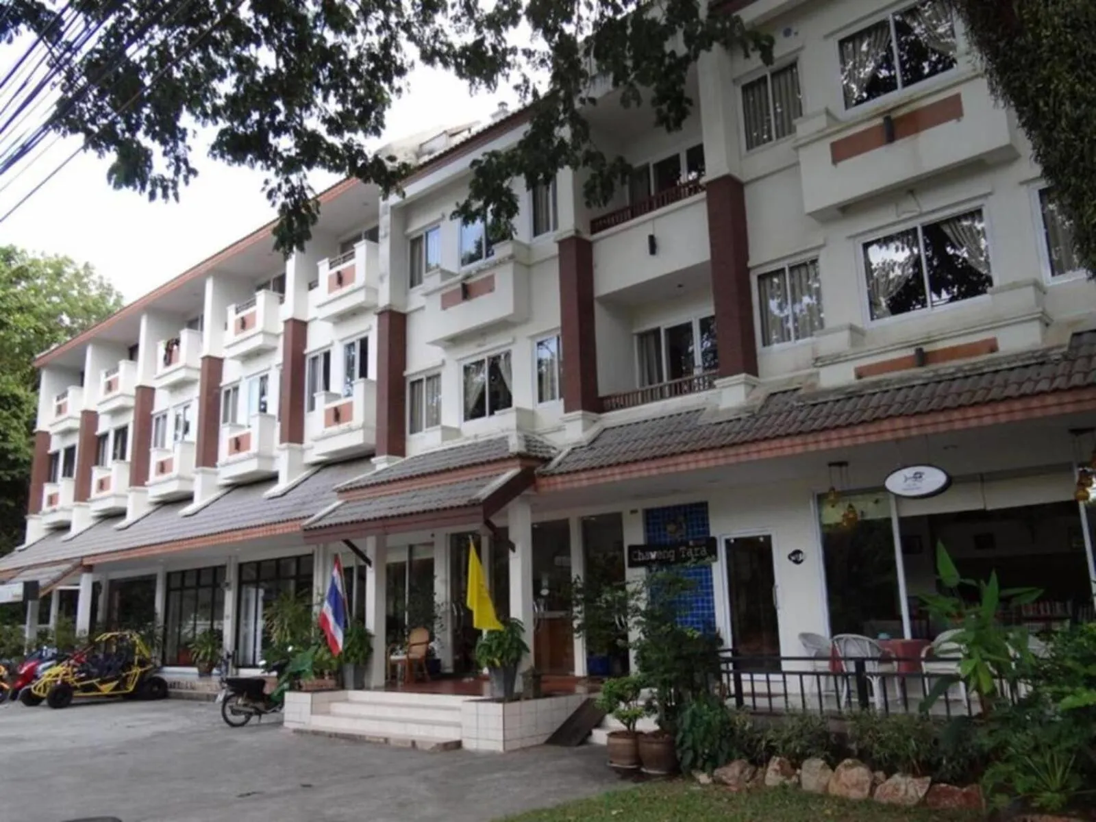 Property building in Chaweng Tara Hotel