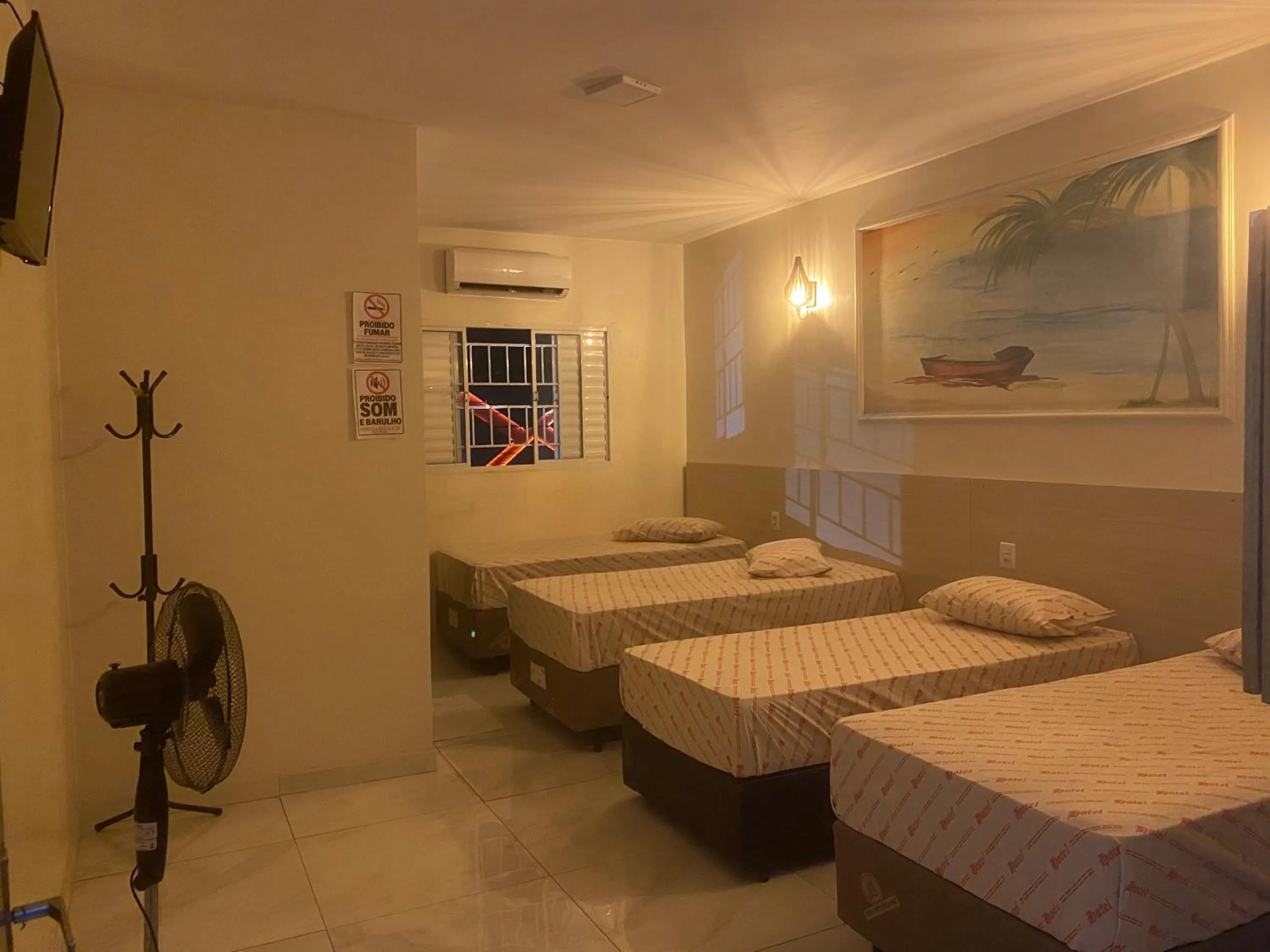 Bed in Hospedaria Éden