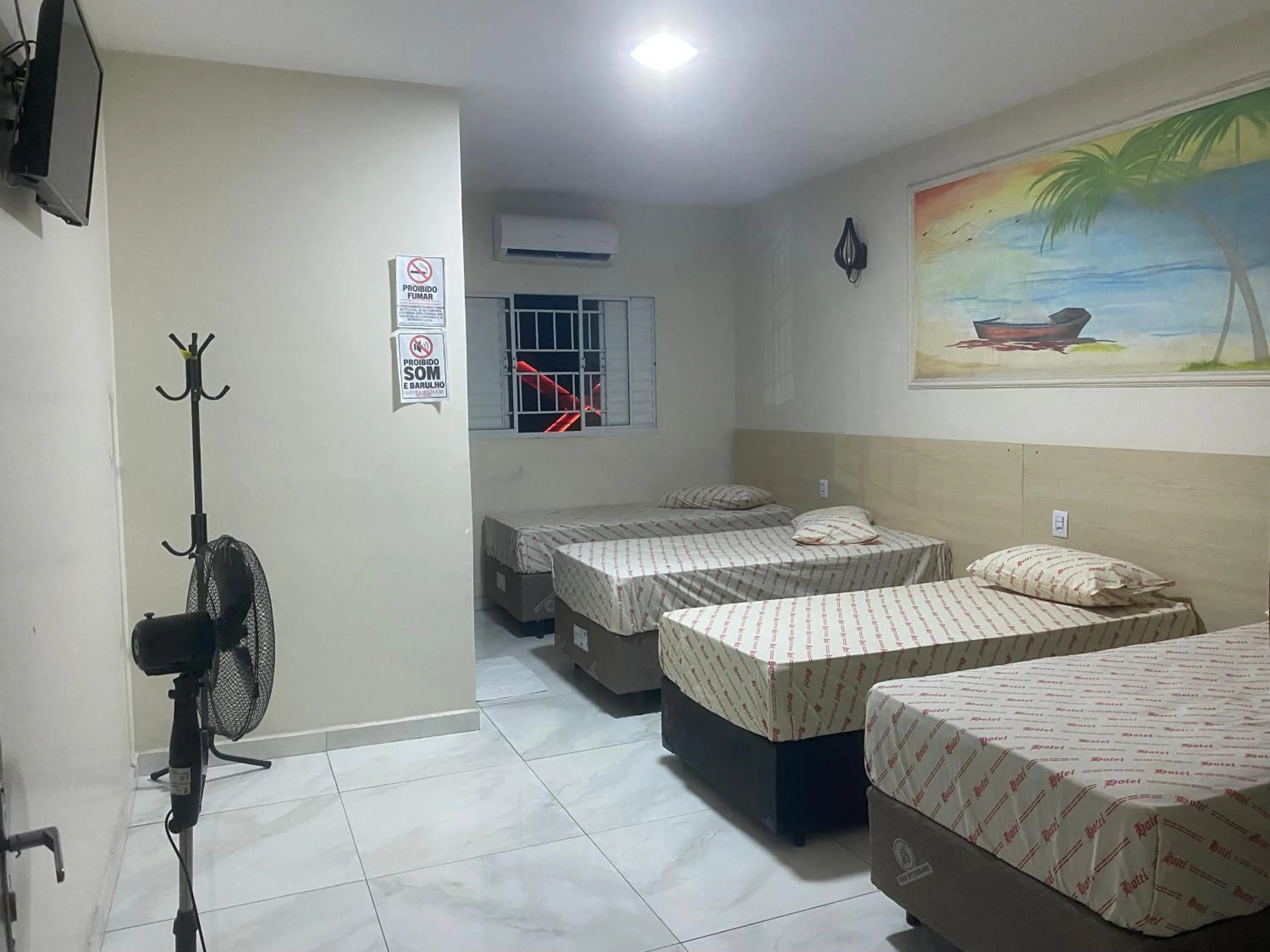 Bed in Hospedaria Éden