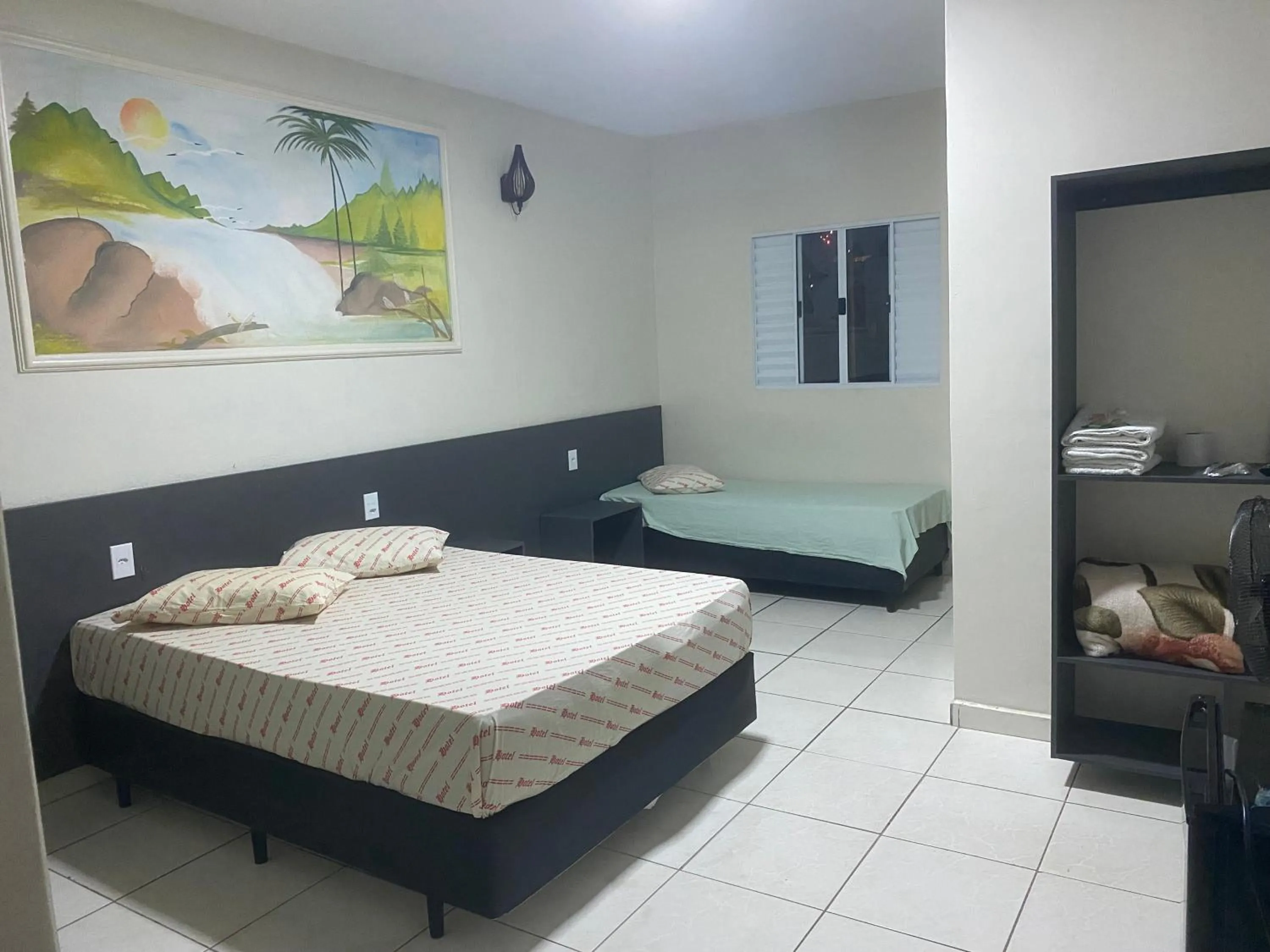 Bed in Hospedaria Éden