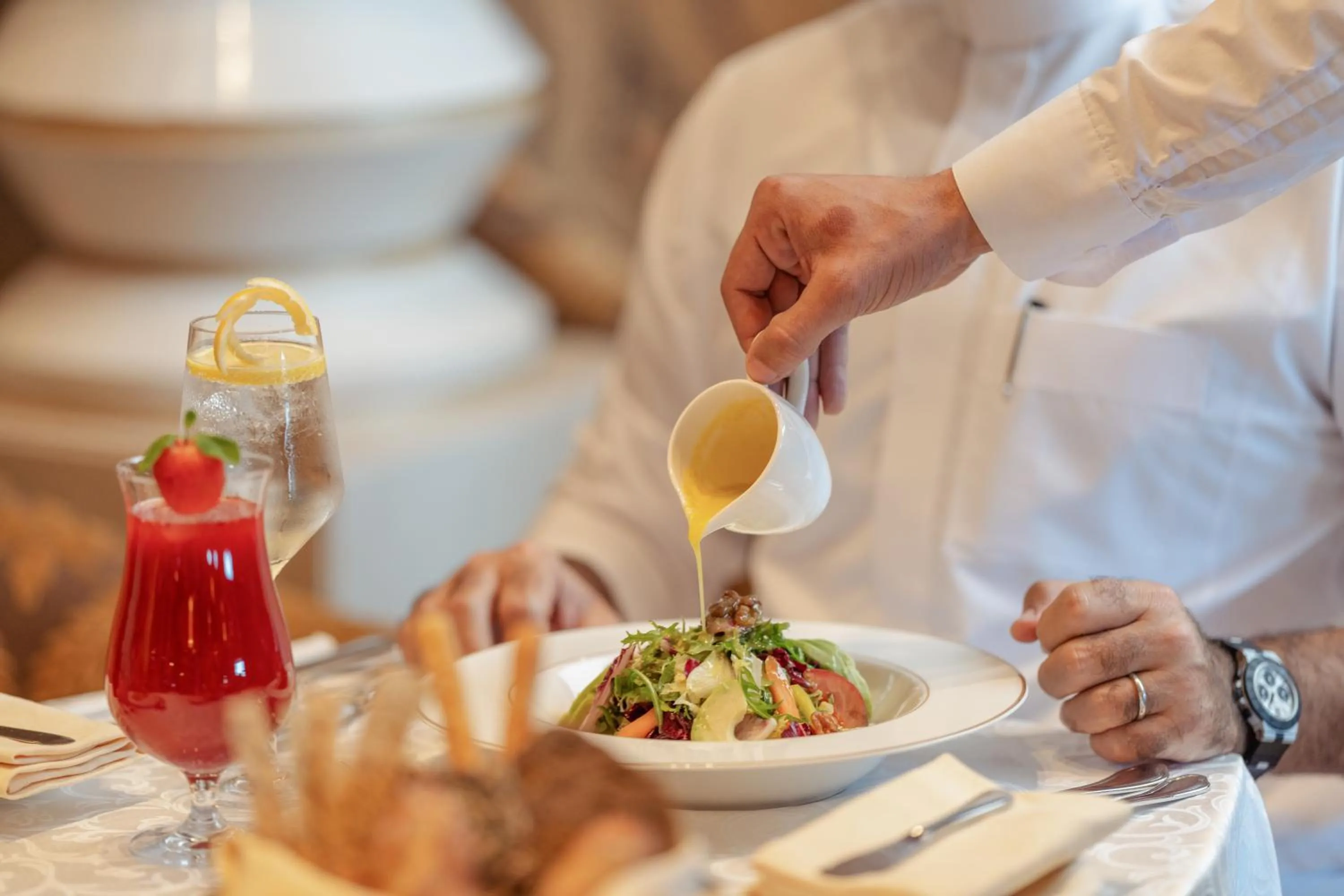 Food and drinks in Raffles Makkah Palace