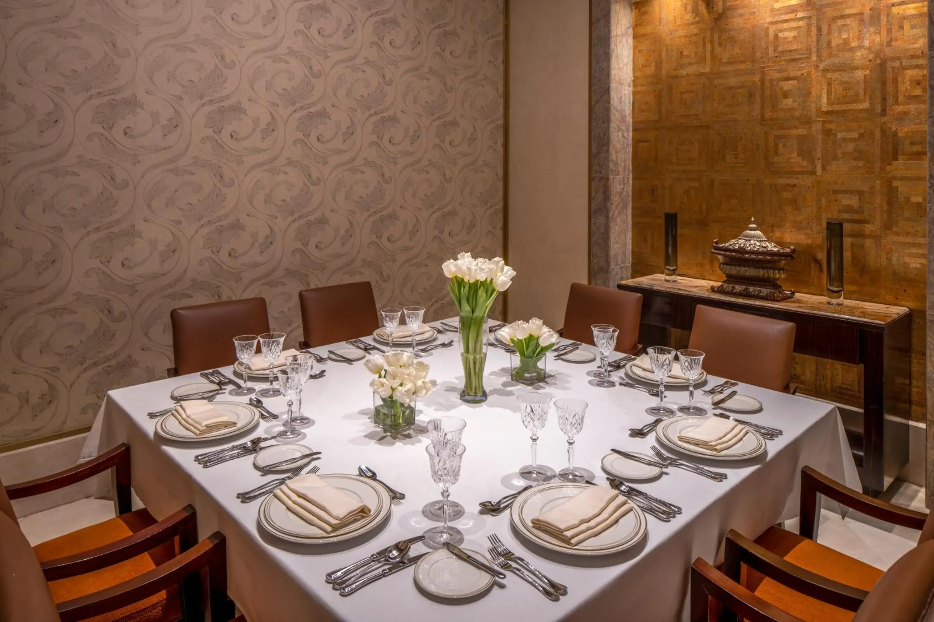 Restaurant/places to eat in Raffles Makkah Palace Restaurant/places to eat in Raffles Makkah Palace