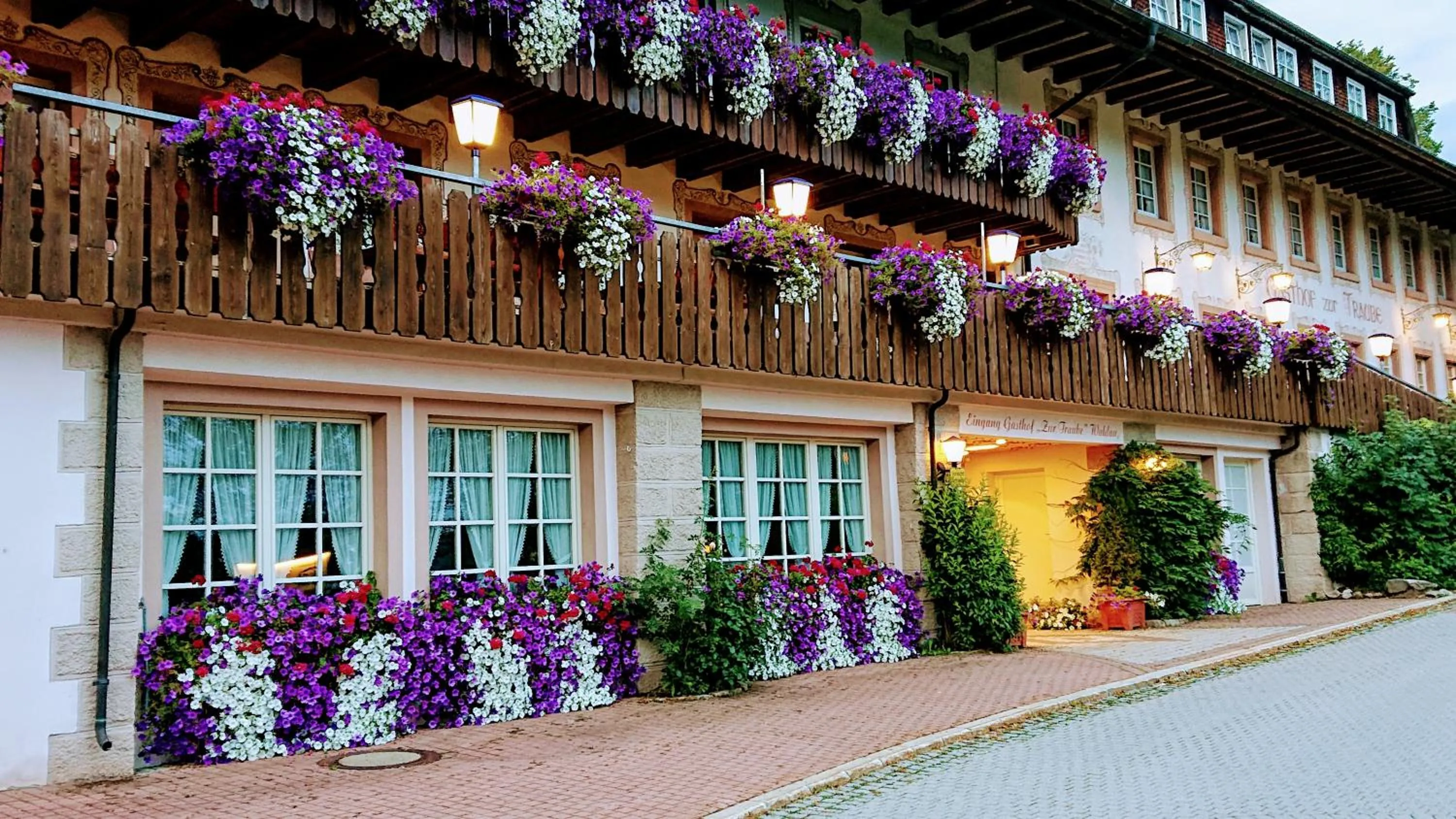 ZUR TRAUBE Schwarzwaldhotel & Restaurant am Titisee