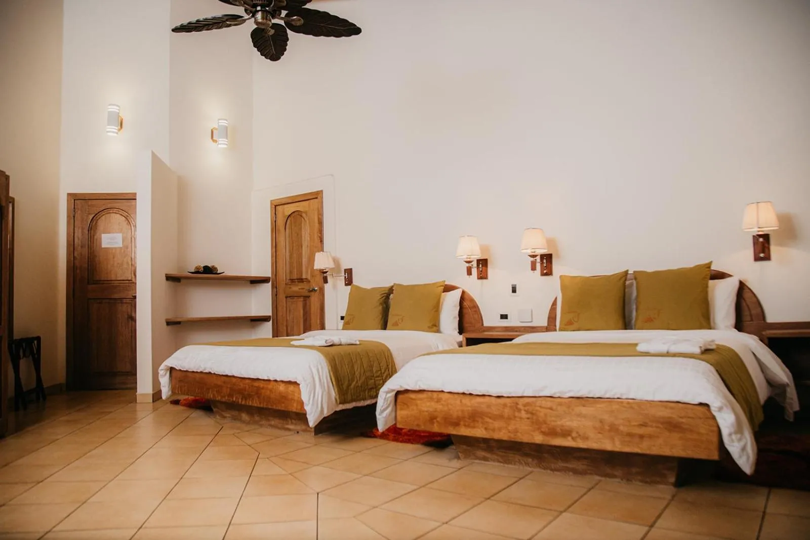 Bed in Arahuana Jungle Resort & Spa