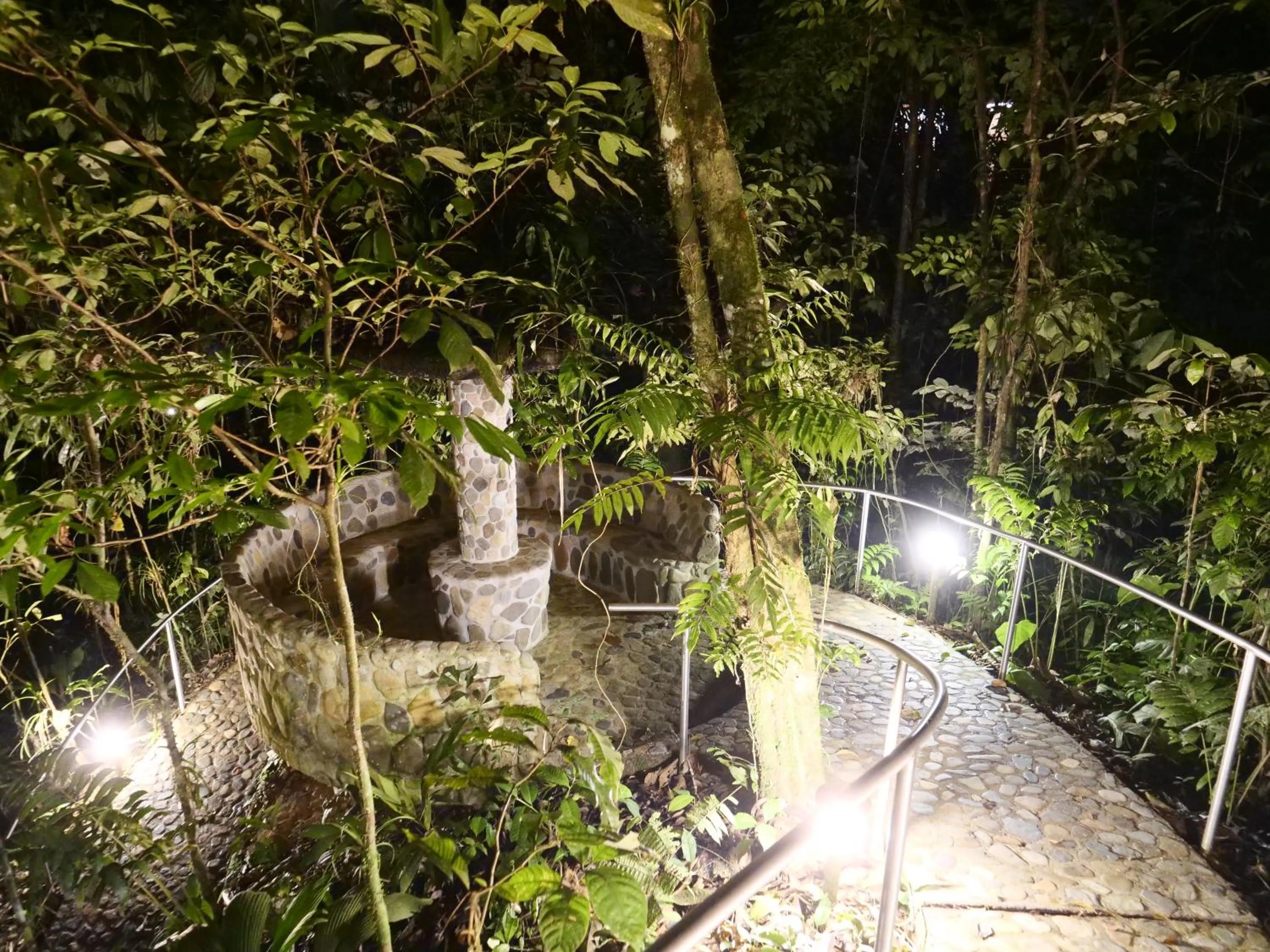 Arahuana Jungle Resort & Spa
