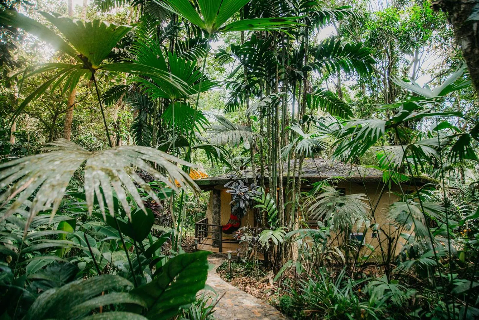 Arahuana Jungle Resort & Spa
