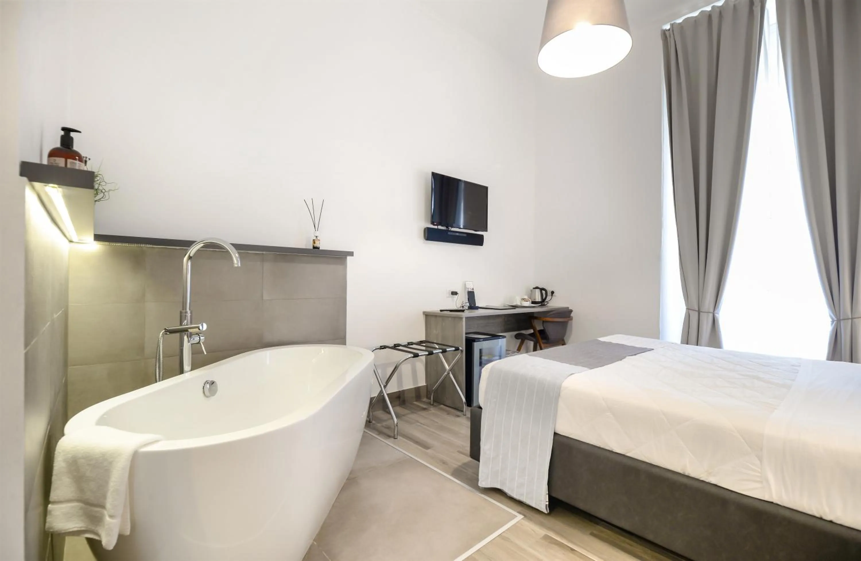 Bed in Clementi 18 Suites Rome
