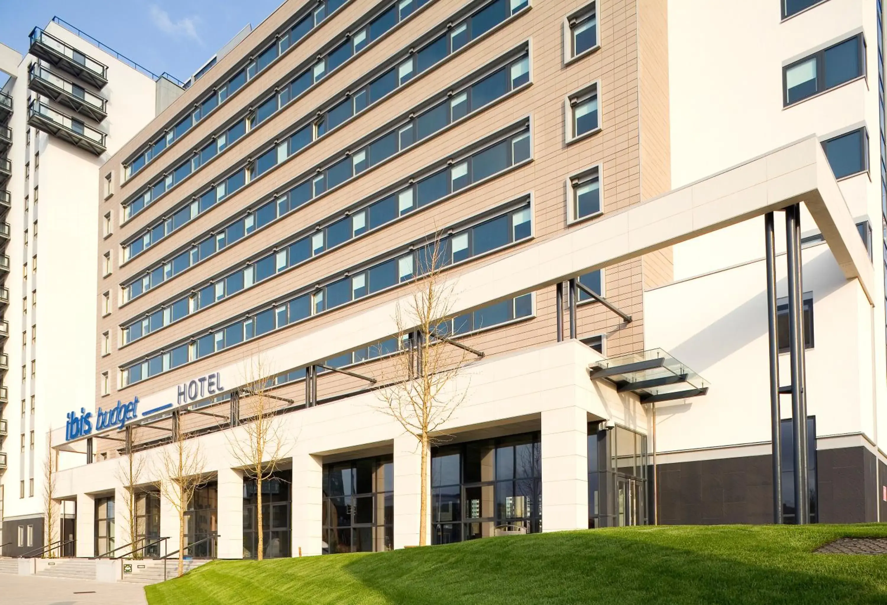 Facade/entrance in ibis budget Leeds Centre Crown Point Road Facade/entrance in ibis budget Leeds Centre Crown Point Road