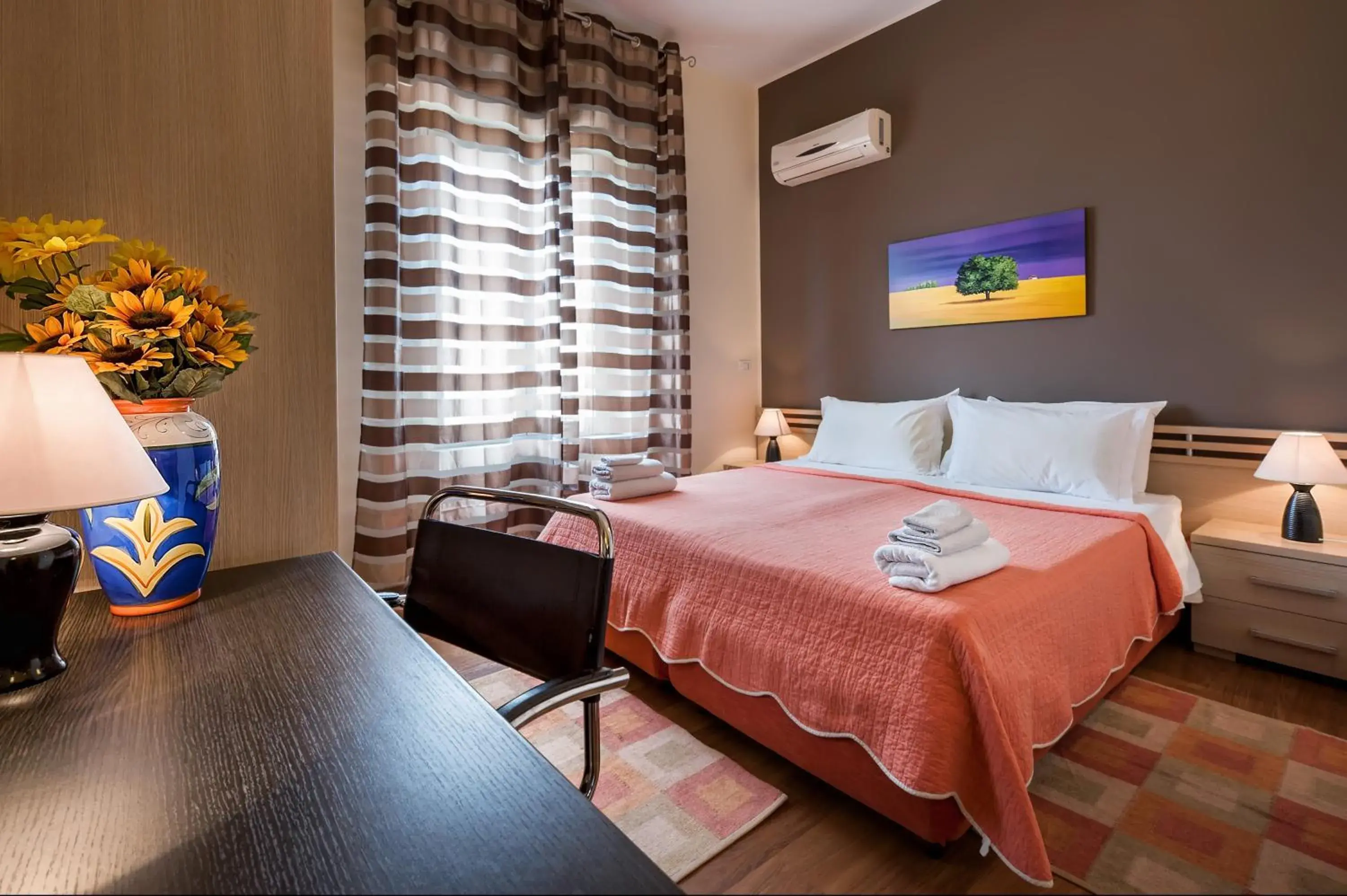 Double or Twin Room in Sky Sleeping Double or Twin Room in Sky Sleeping