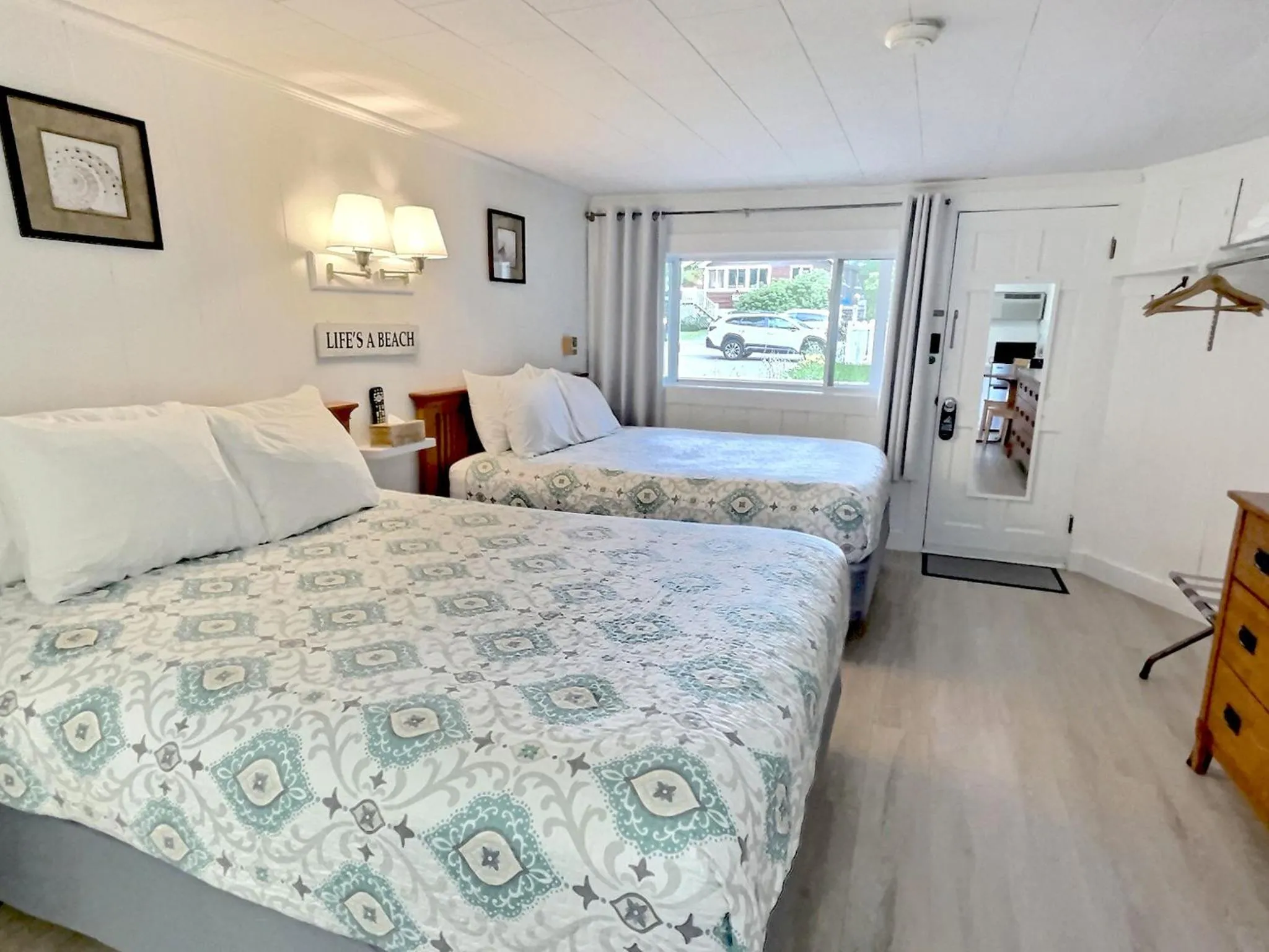 Bedroom, Bed in Kennebunkport Motor Lodge