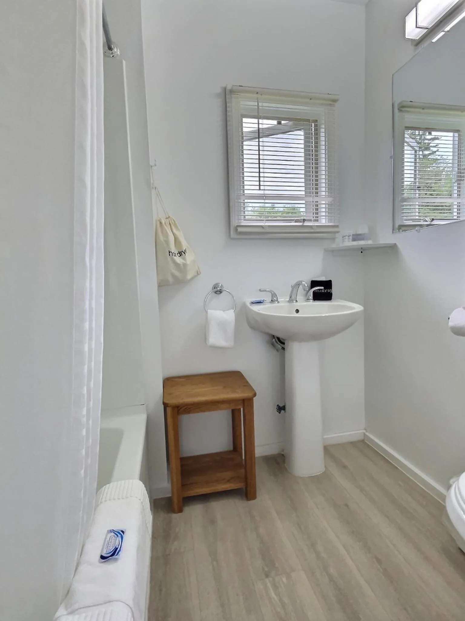 Bathroom in Kennebunkport Motor Lodge