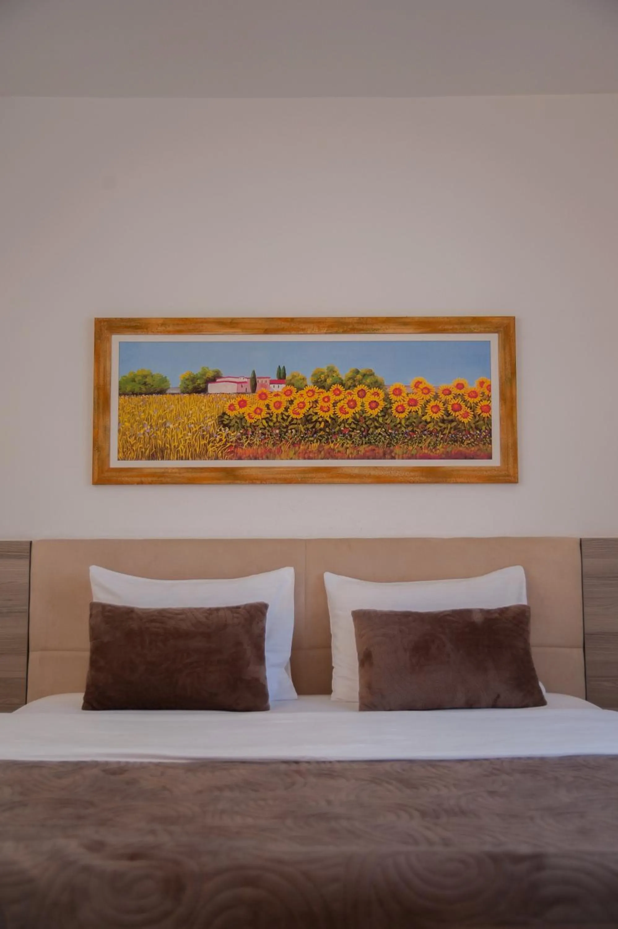 Bed in Tourist Resort Ribarsko Ostrvo