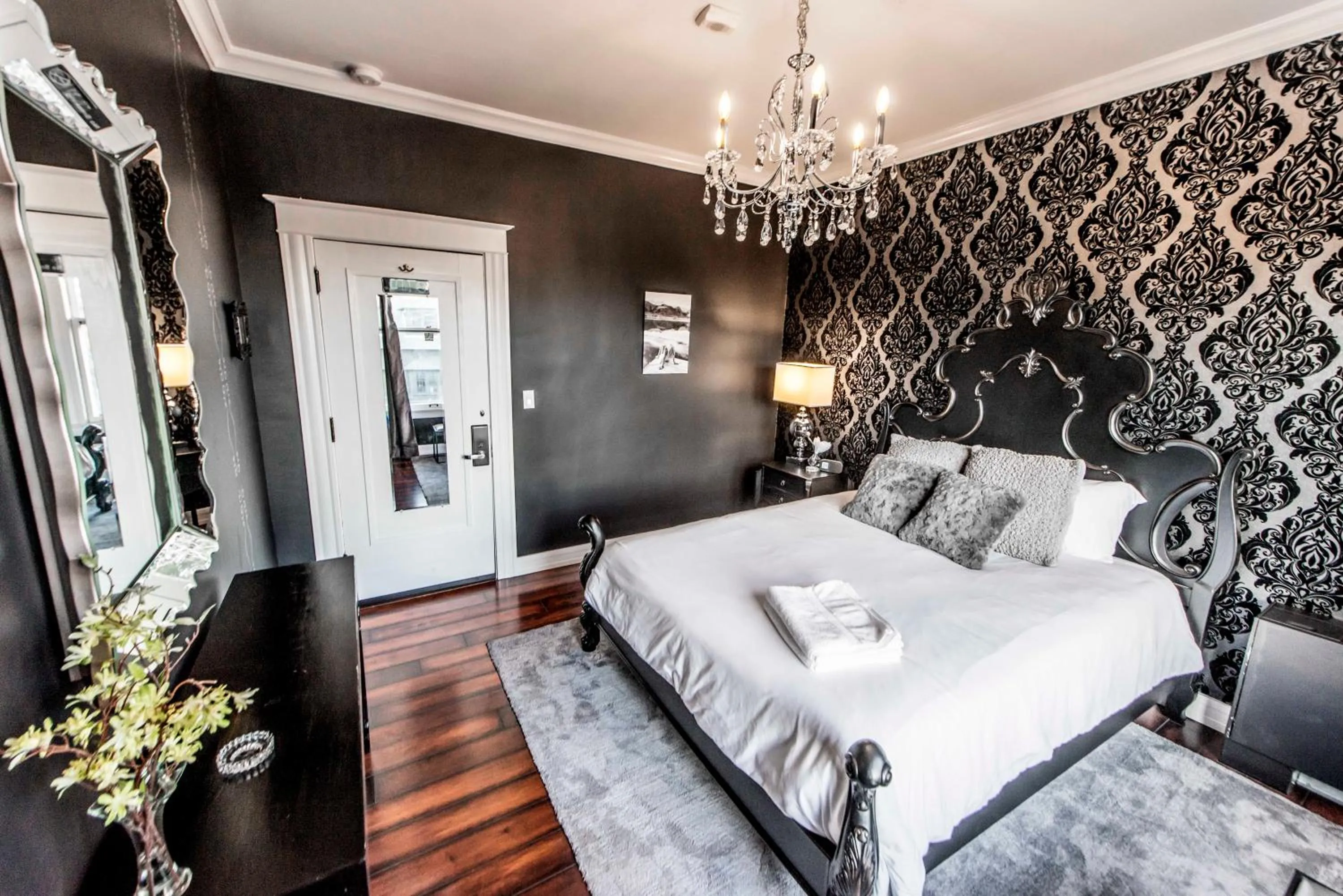 Photo of the whole room, Bed in Ember Hostel