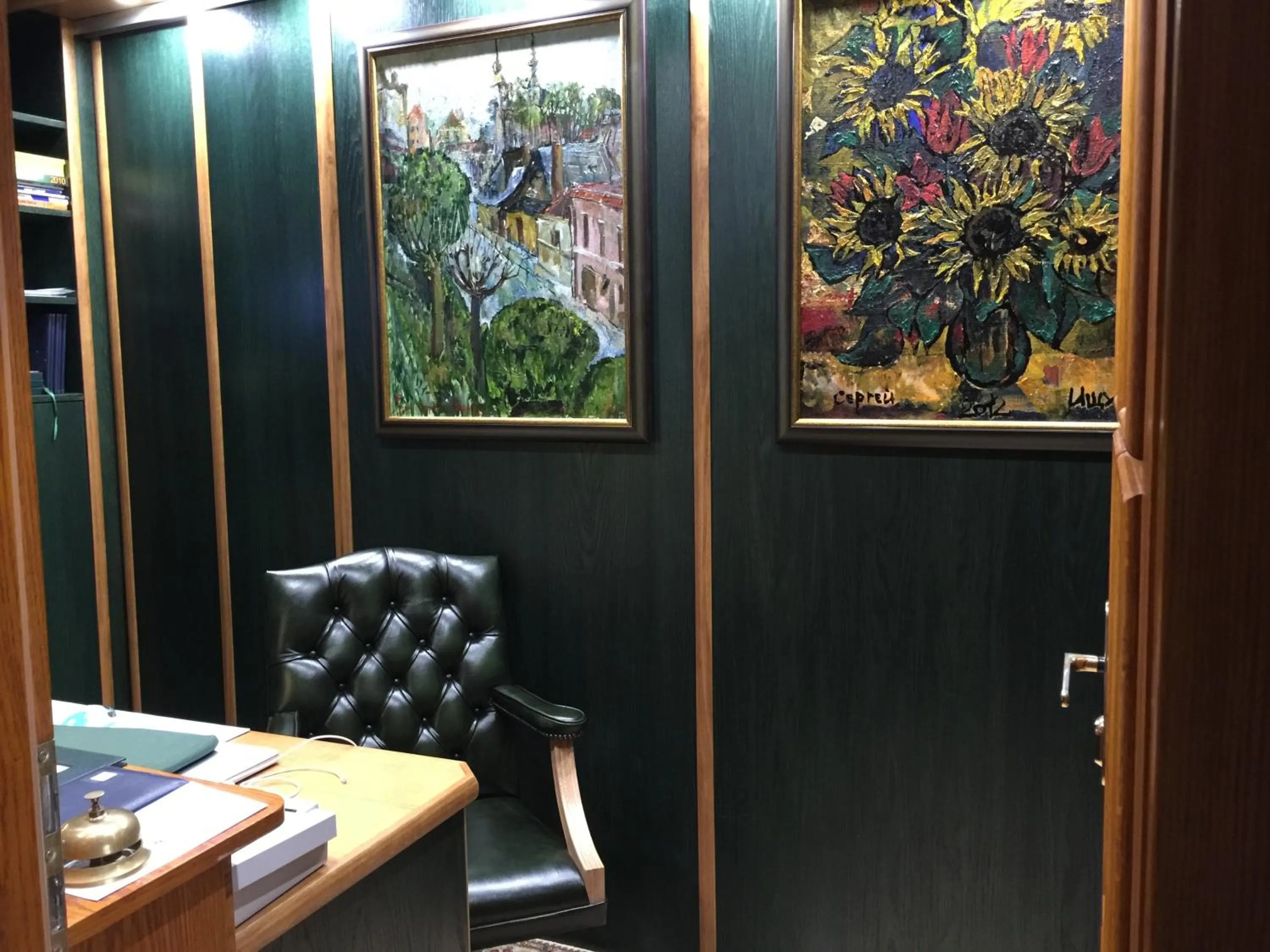 Lobby or reception in Antik Hotel Sofia