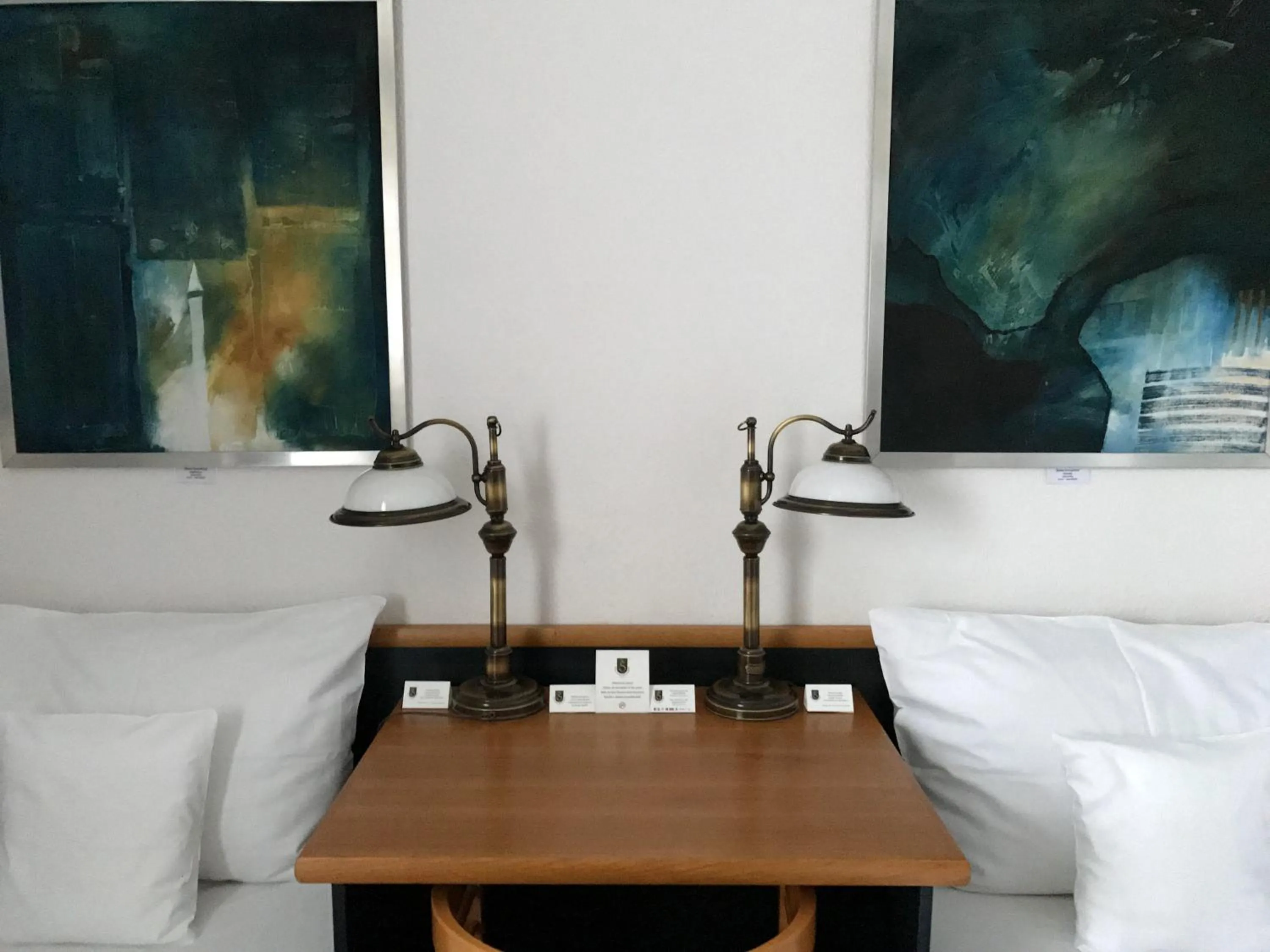 Seating area, Bed in Antik Hotel Sofia