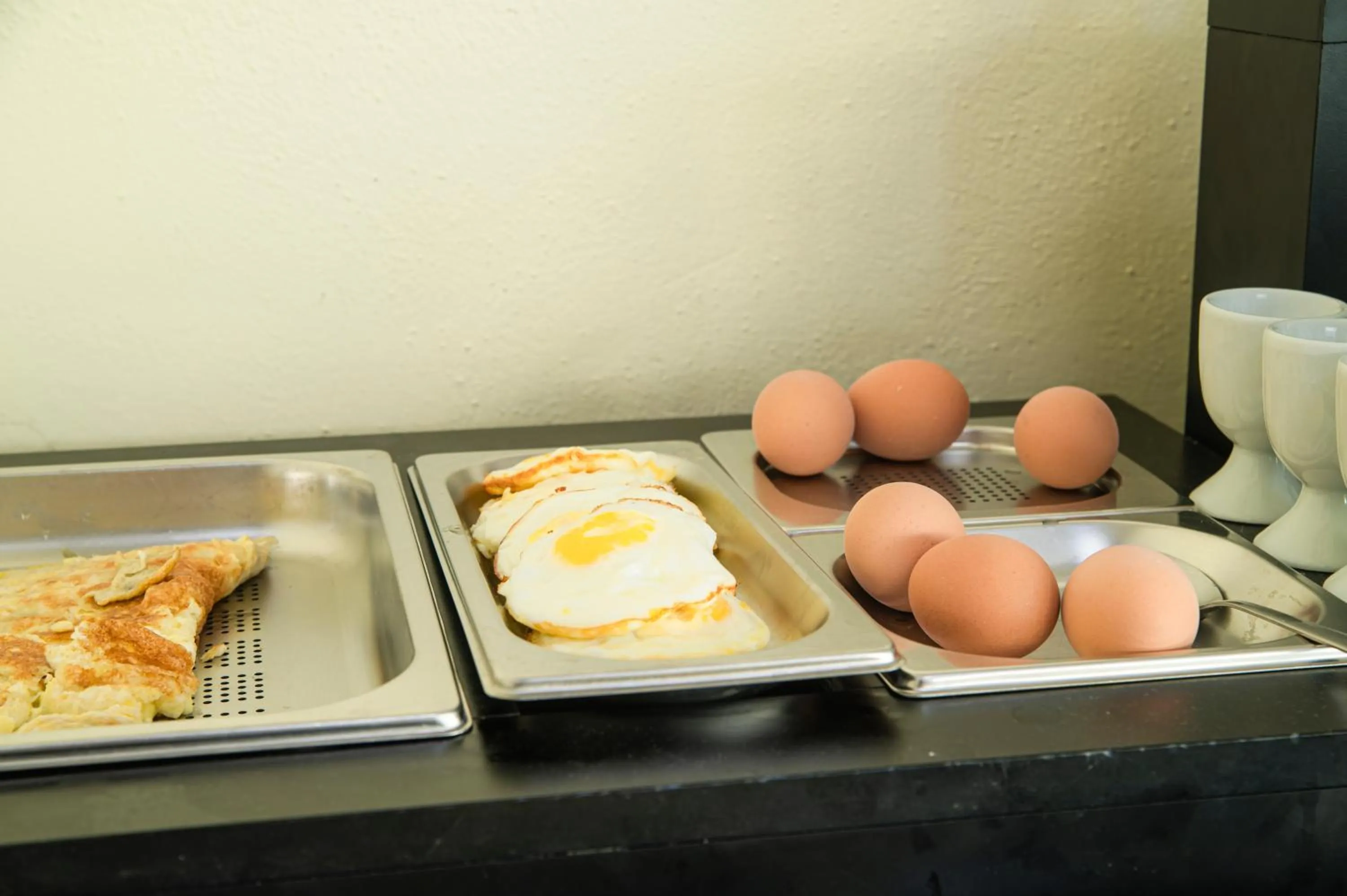 Breakfast in Marina 10 Design Hotel & SPA