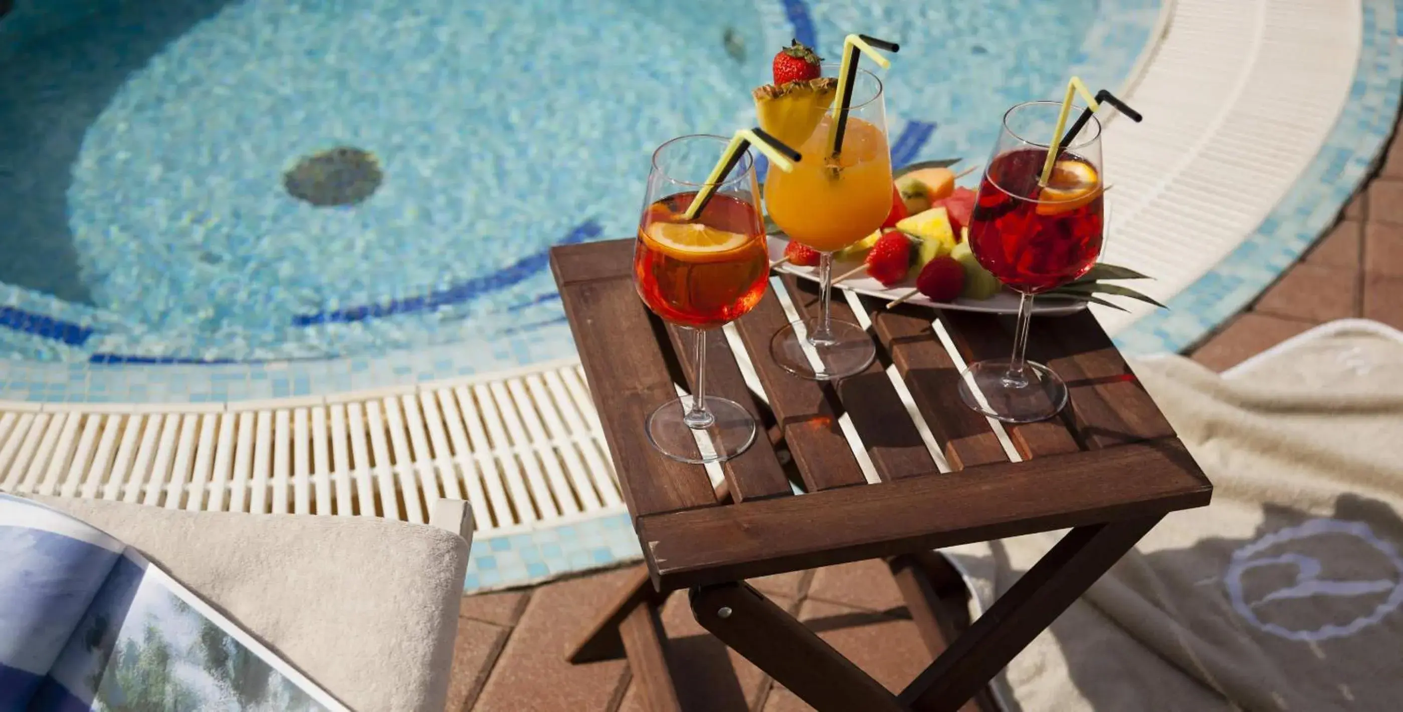 Lounge or bar in Marina 10 Design Hotel & SPA Lounge or bar in Marina 10 Design Hotel & SPA