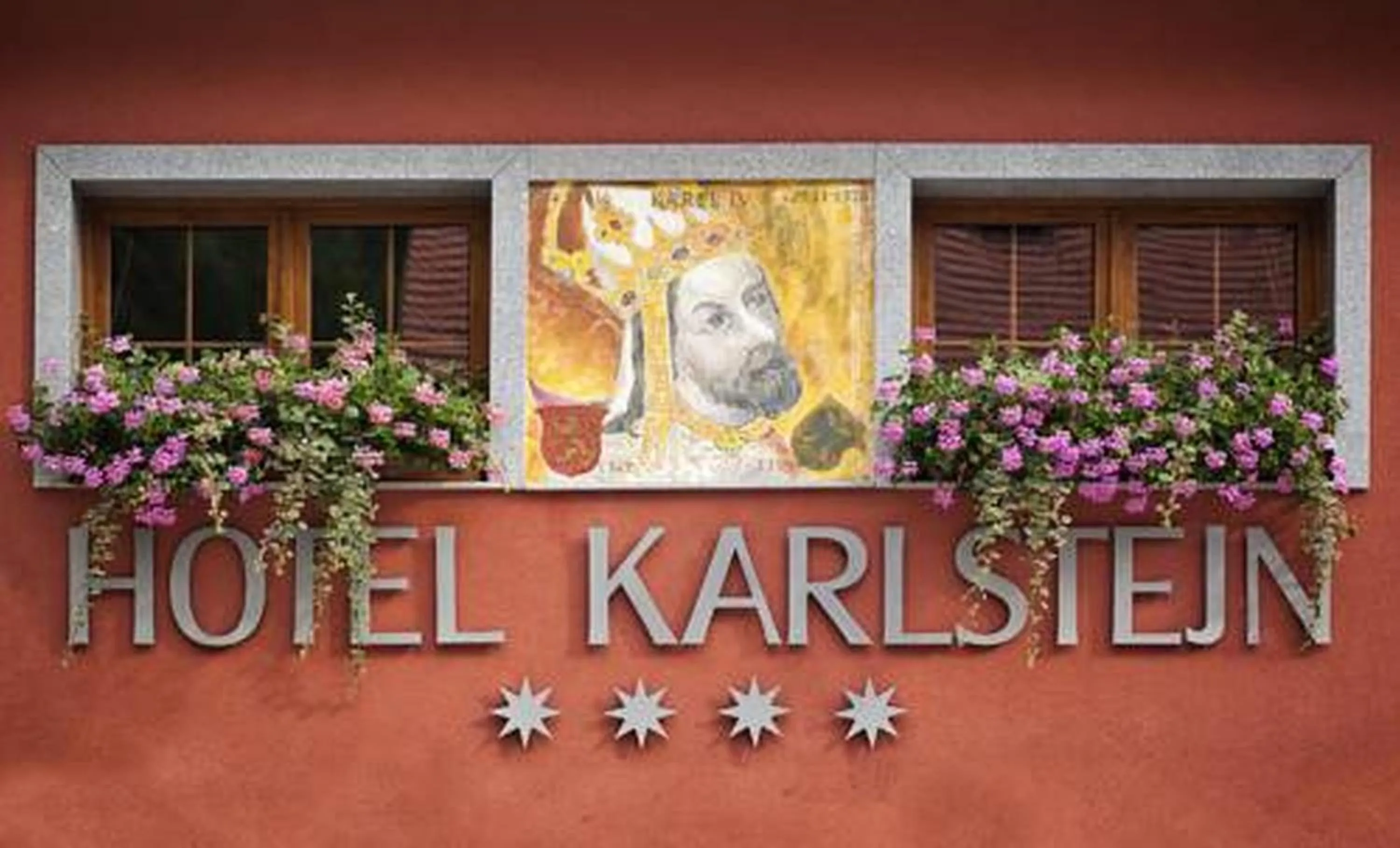 Facade/entrance in Hotel Karlštejn & SPA