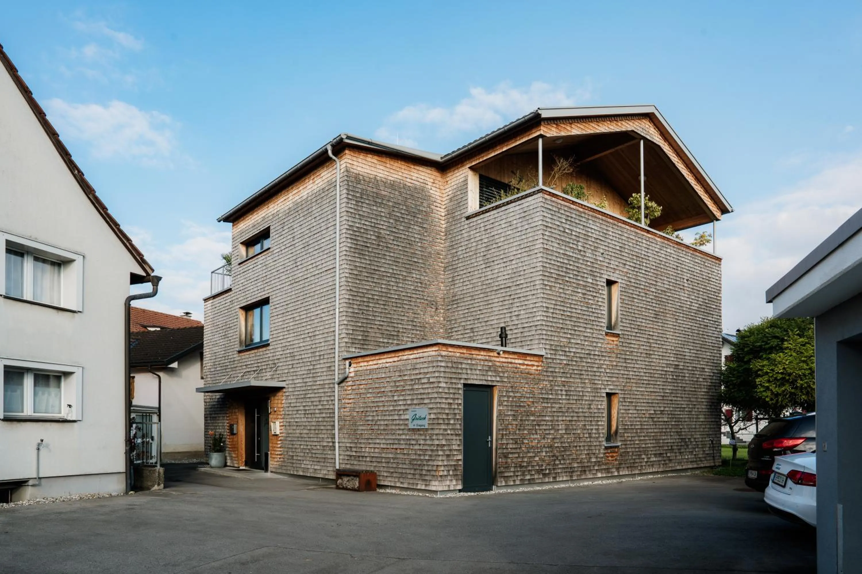 Property building in Gästehaus Gritsch