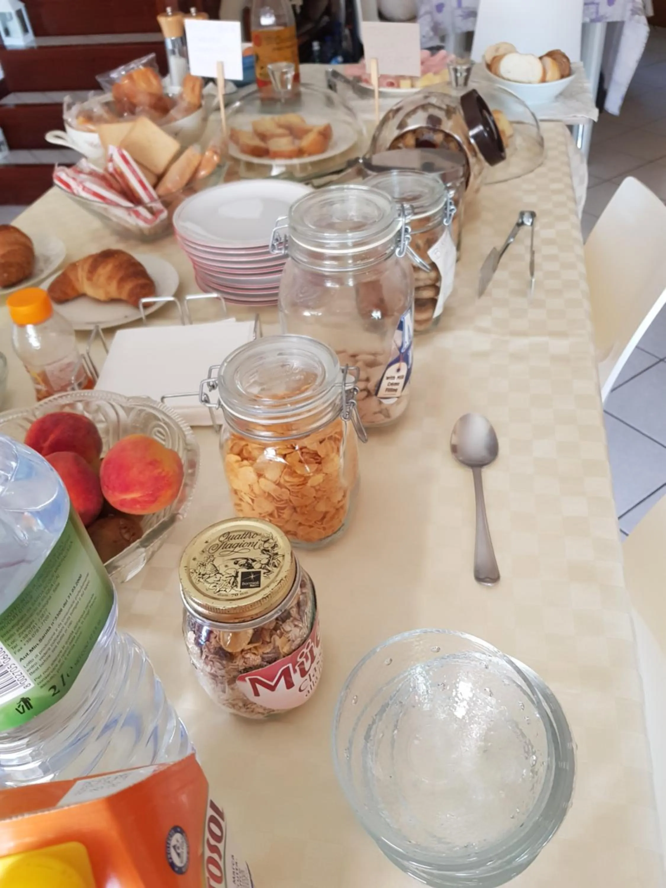 Breakfast in B&B A CASA DI MONICA