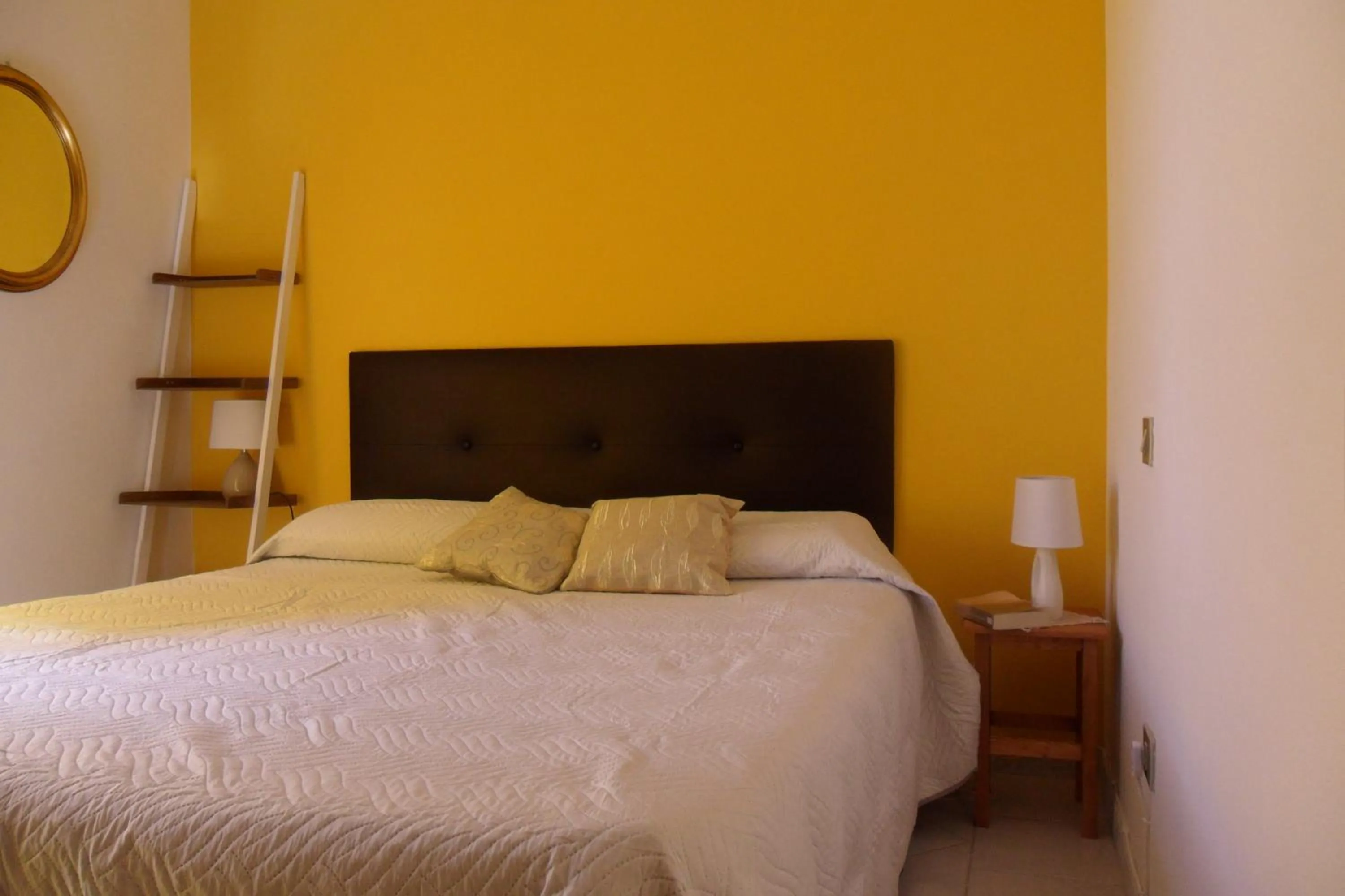 Bed in B&B A CASA DI MONICA