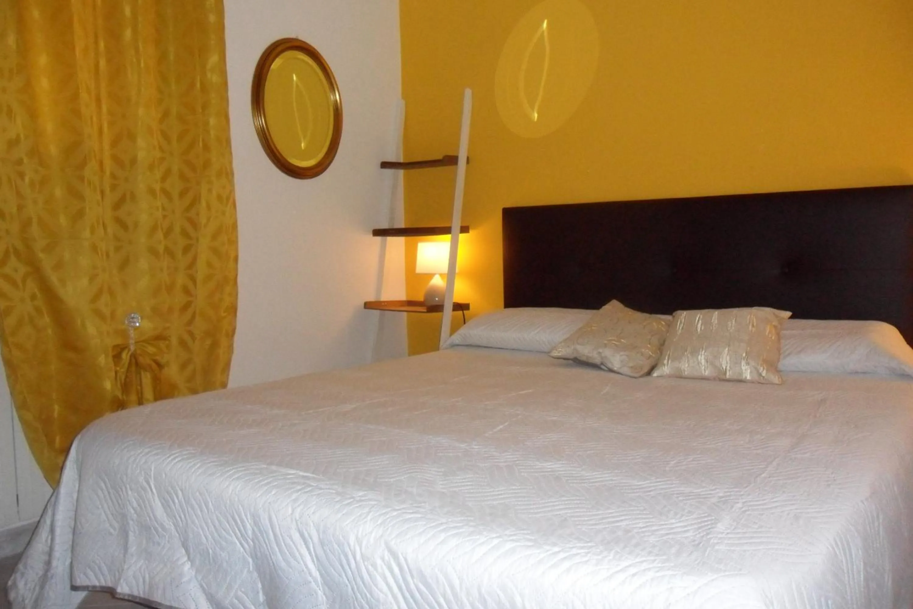 Photo of the whole room, Bed in B&B A CASA DI MONICA