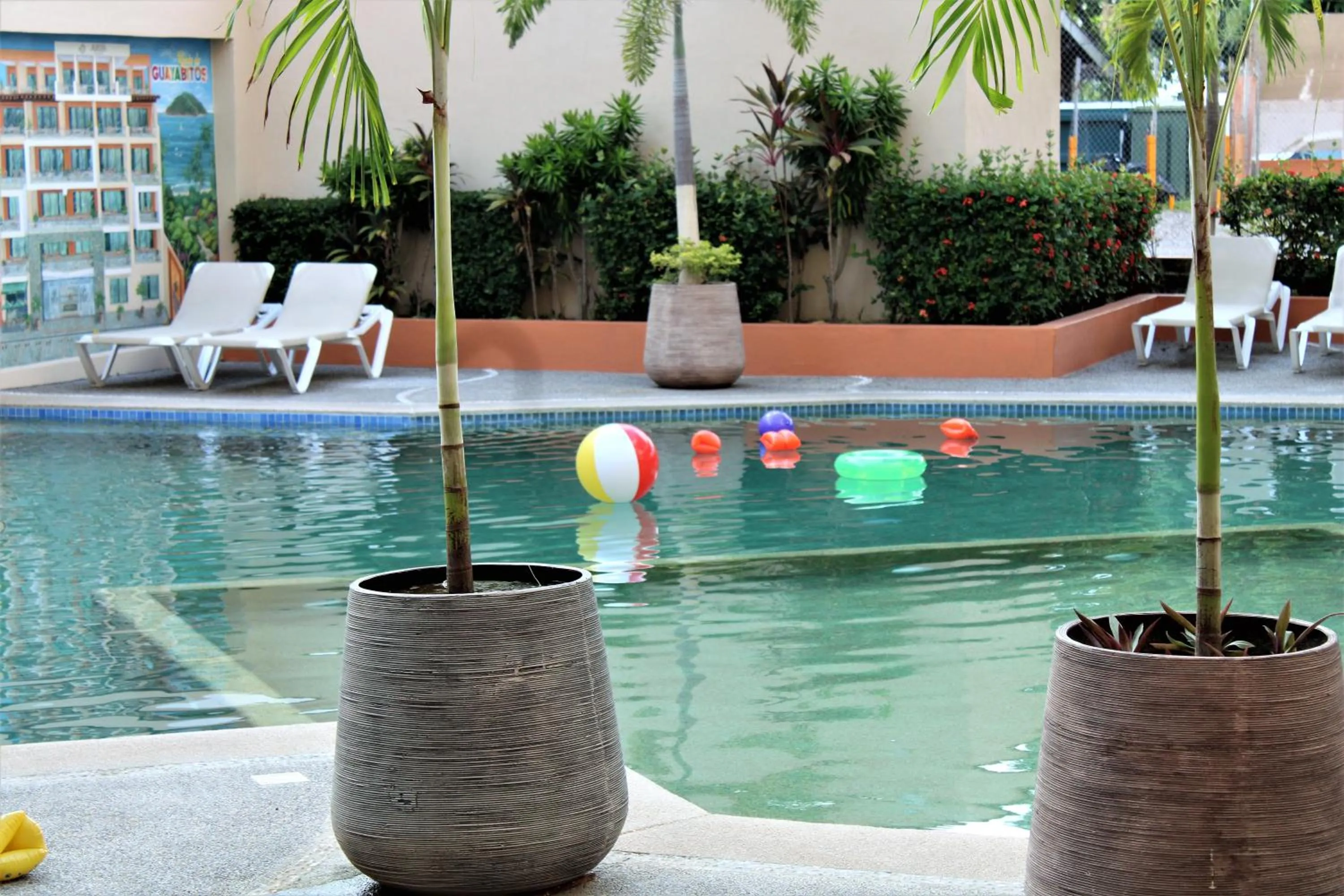 Auroza Resort