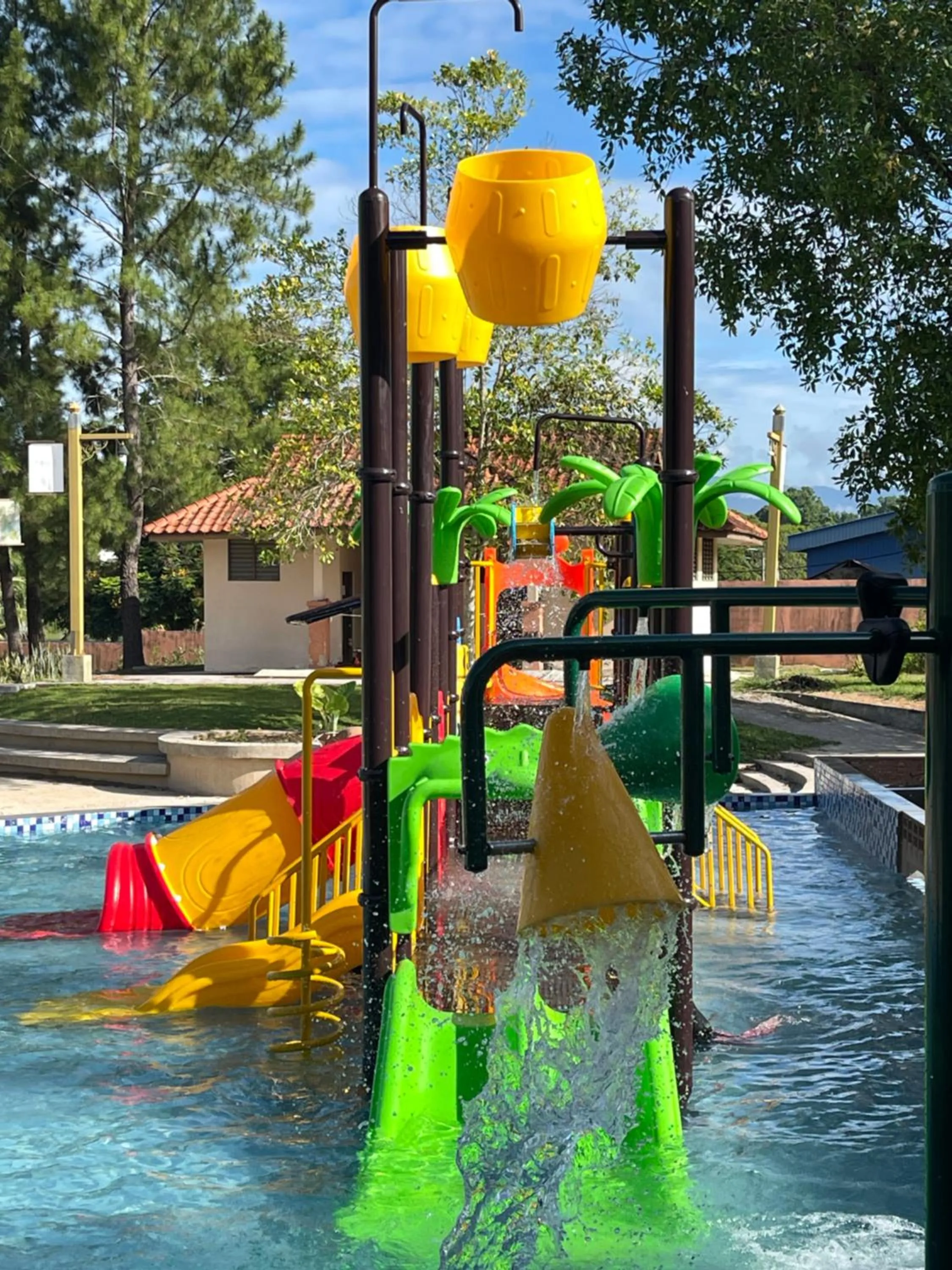 Swimming pool in Sayong Resort