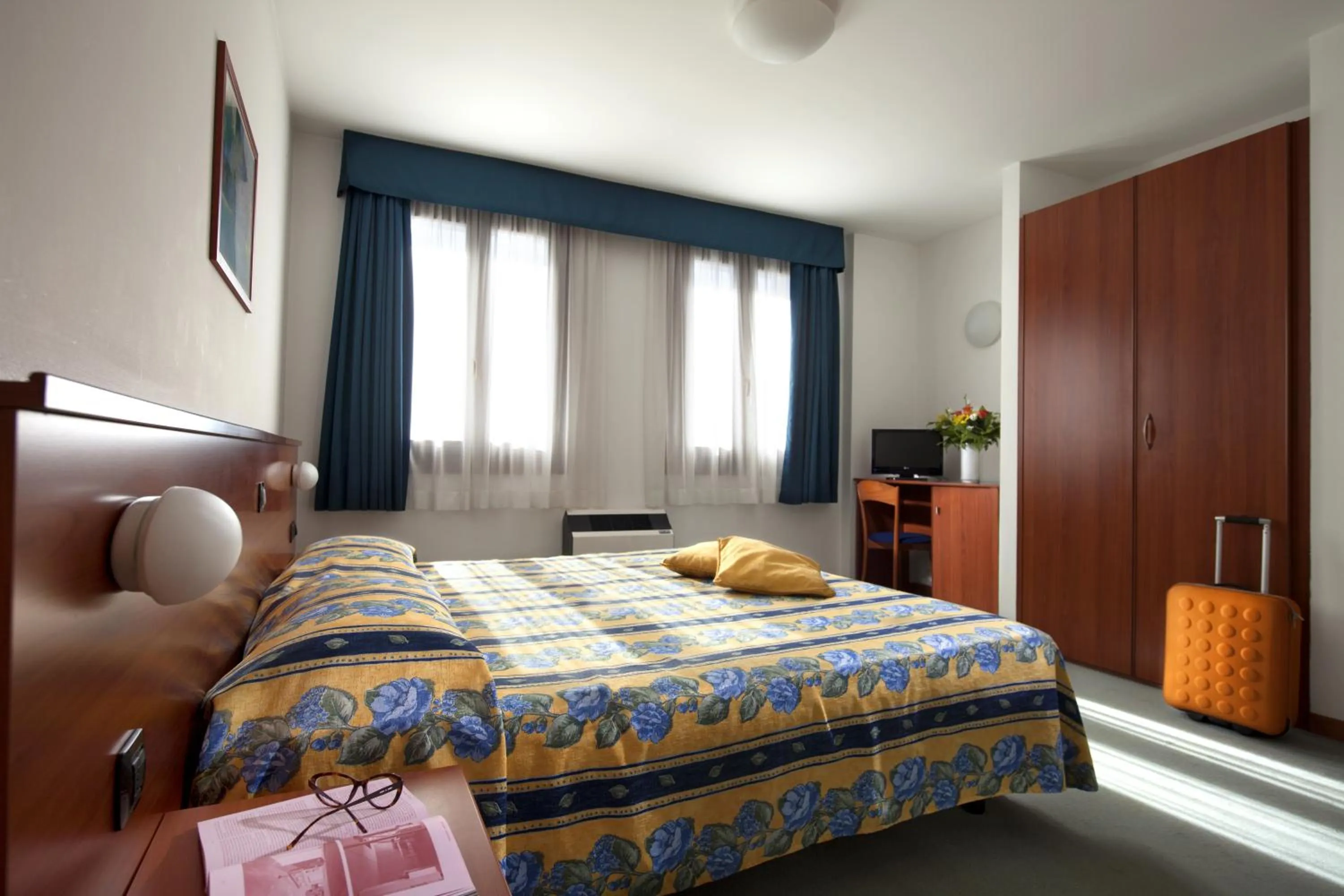 Bedroom, Bed in Hotel Naonis