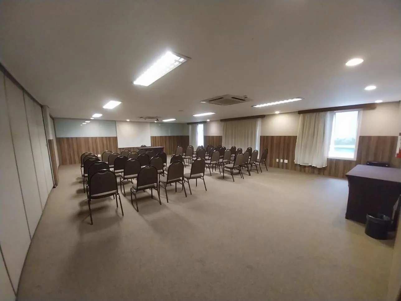 Meeting/conference room in Comfort Hotel Araraquara