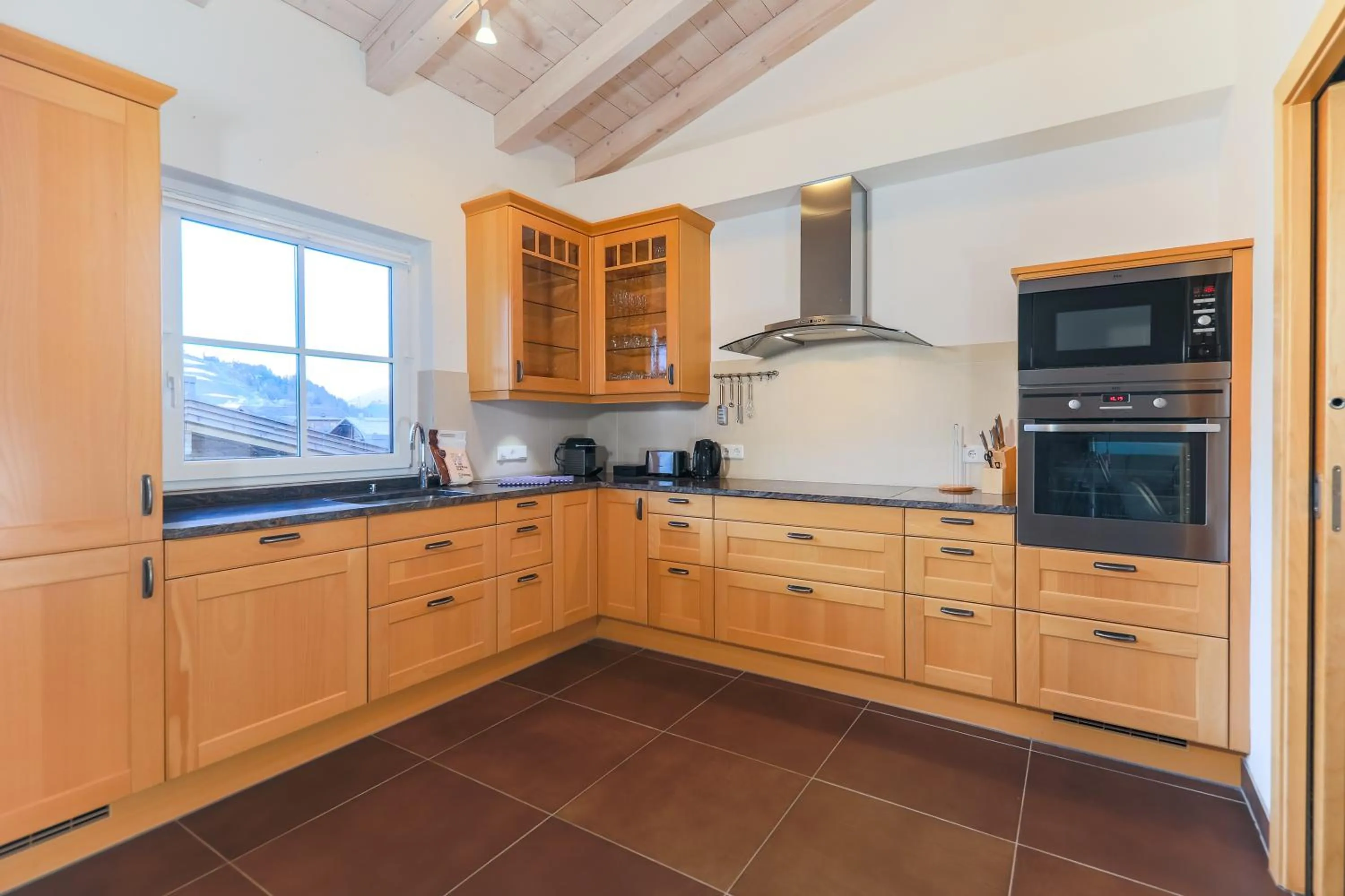 Coffee/tea facilities in AvenidA Mountain Resort by Alpin Rentals