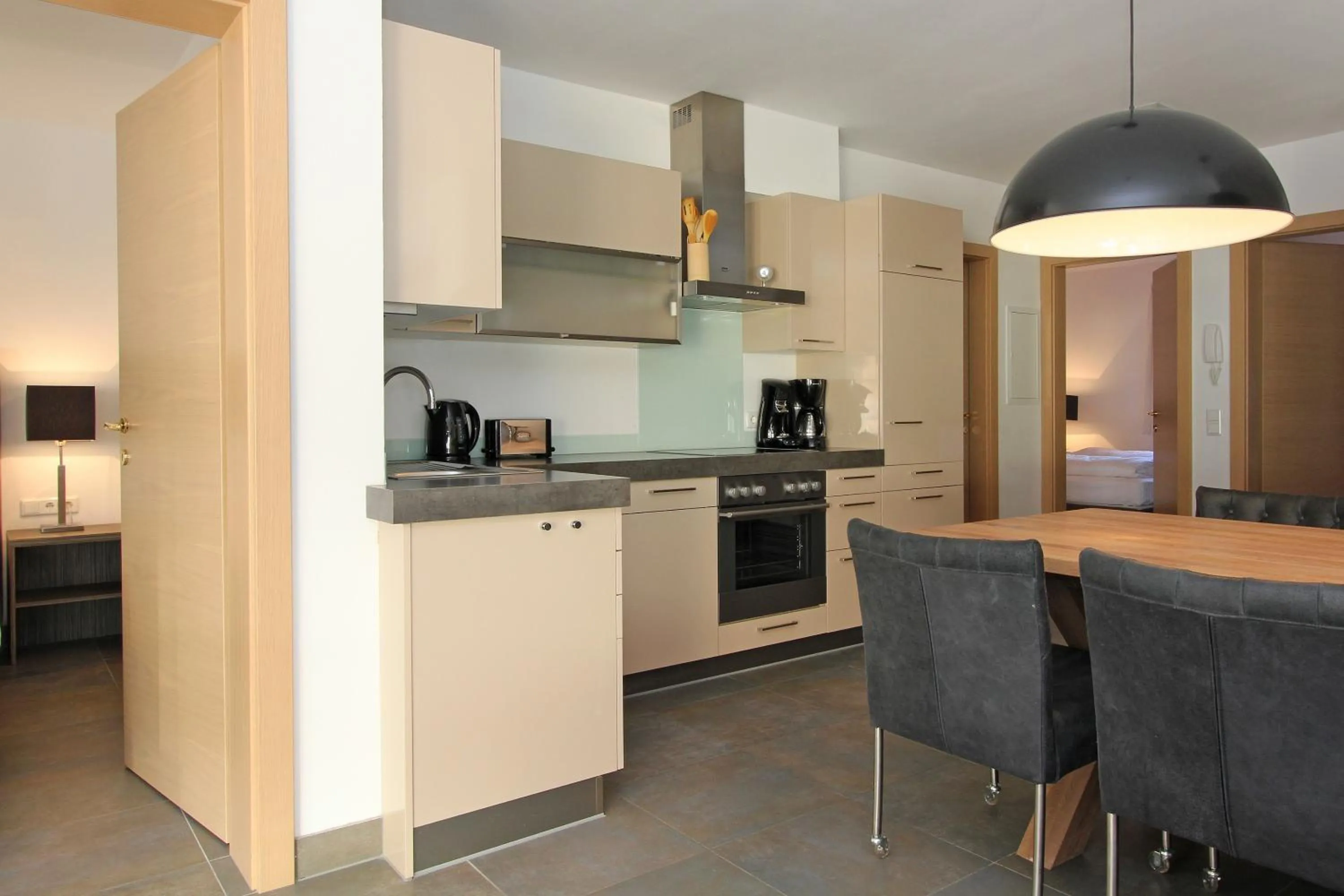 Coffee/tea facilities in AvenidA Mountain Resort by Alpin Rentals