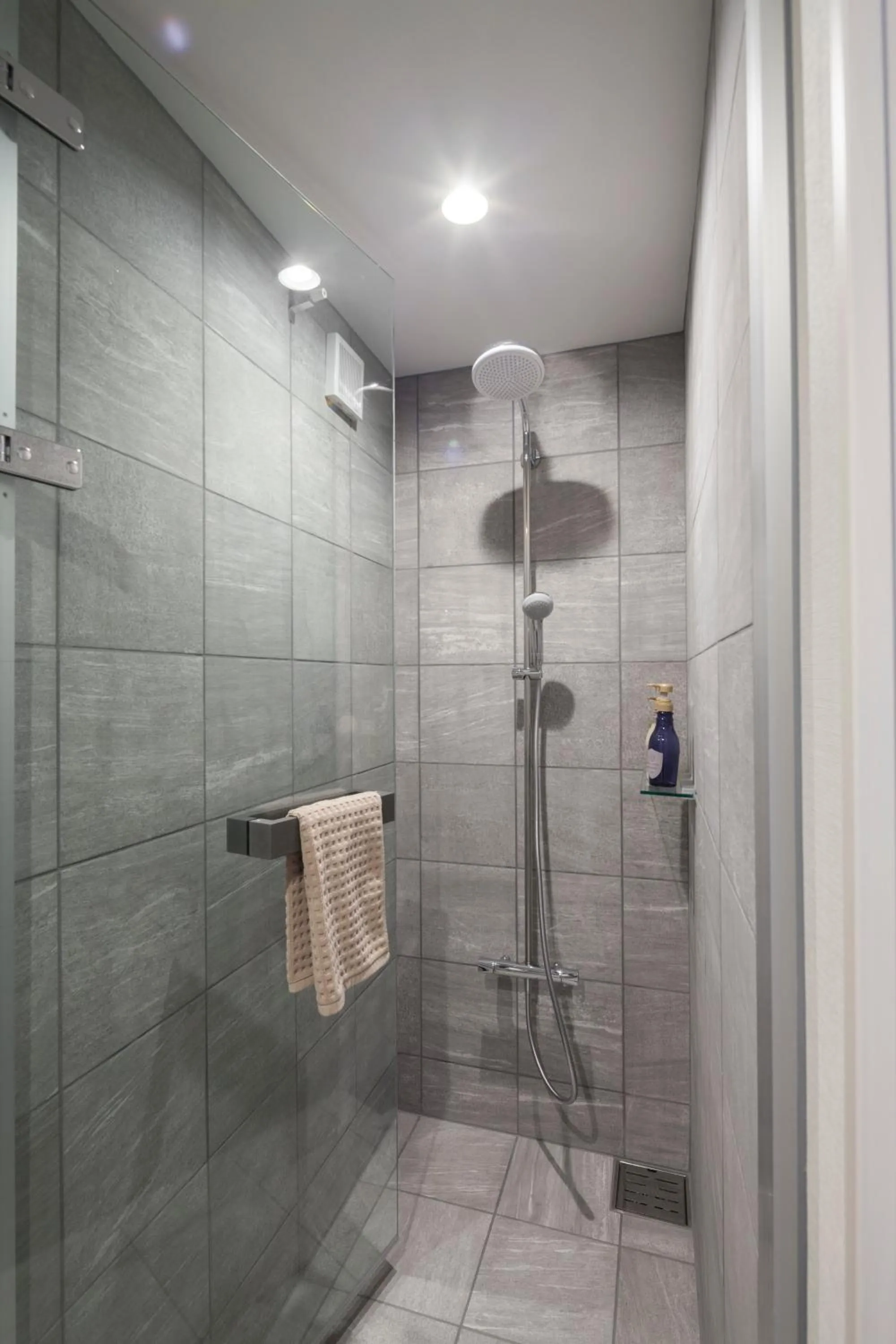 Shower in Private house Kuranoya Sapporo